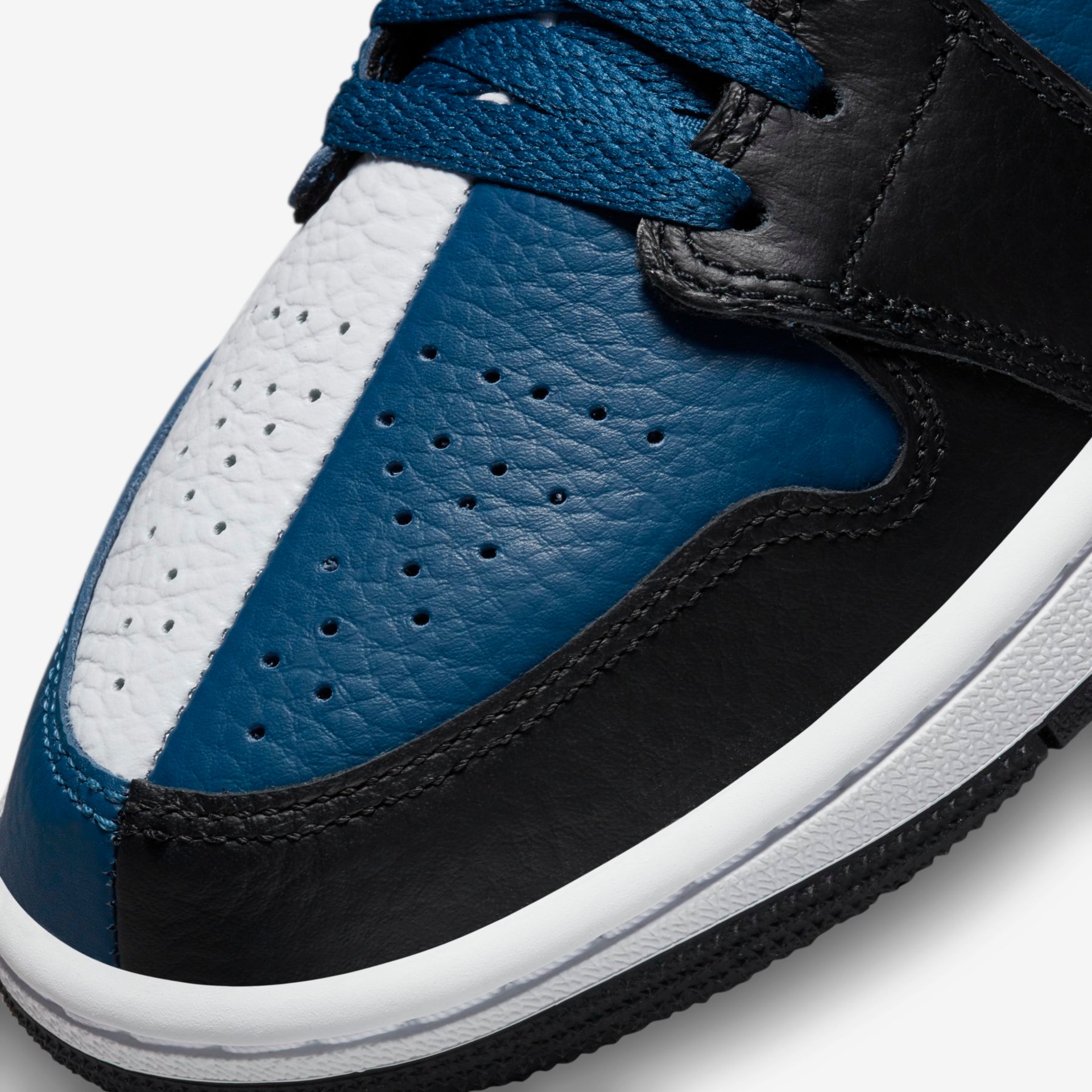 Tênis Air Jordan 1 Mid SE Feminino - Foto 7