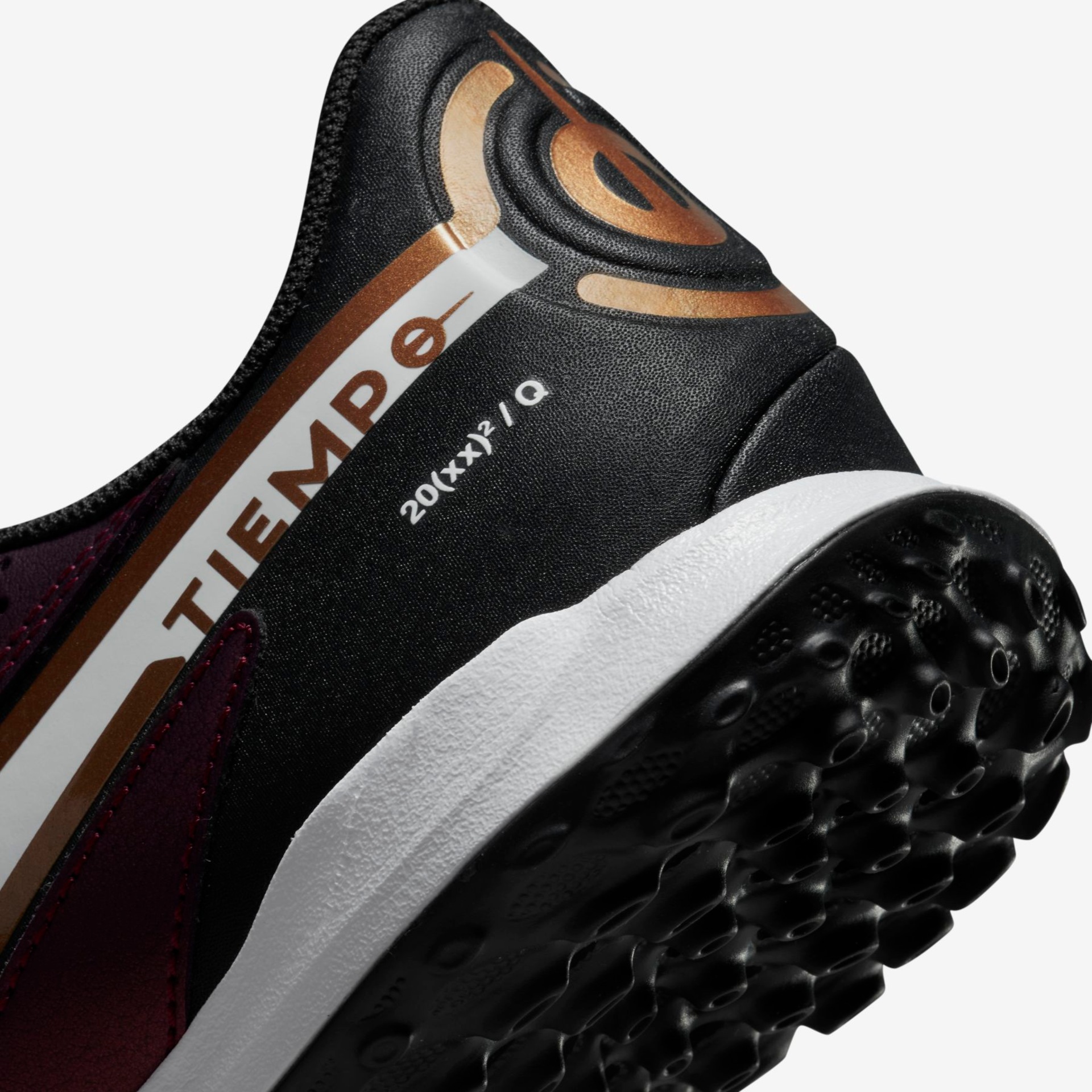 Chuteira Nike Tiempo Legend 9 Academy Society - Foto 8