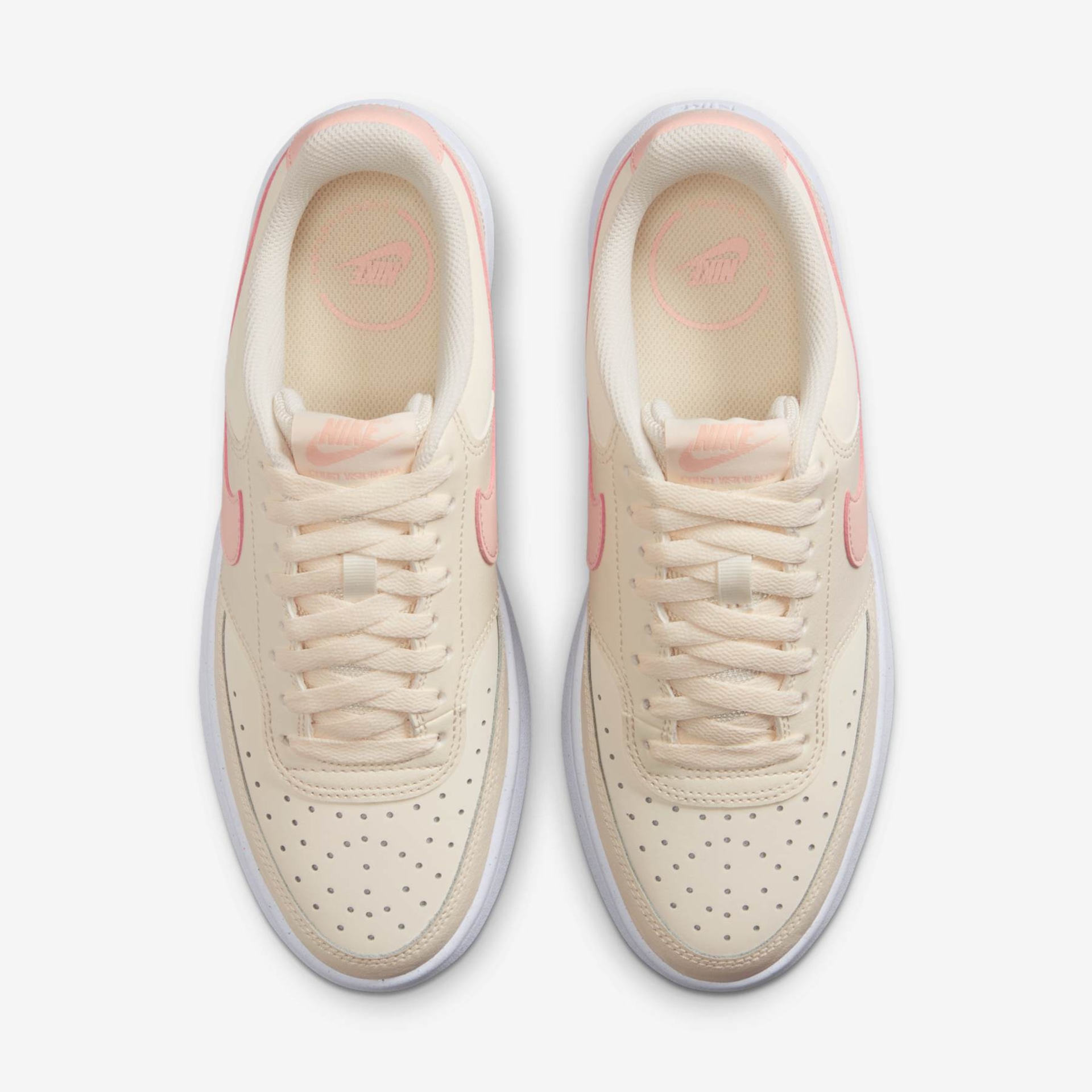 Tênis Nike Court Vision Alta Feminino - Foto 4