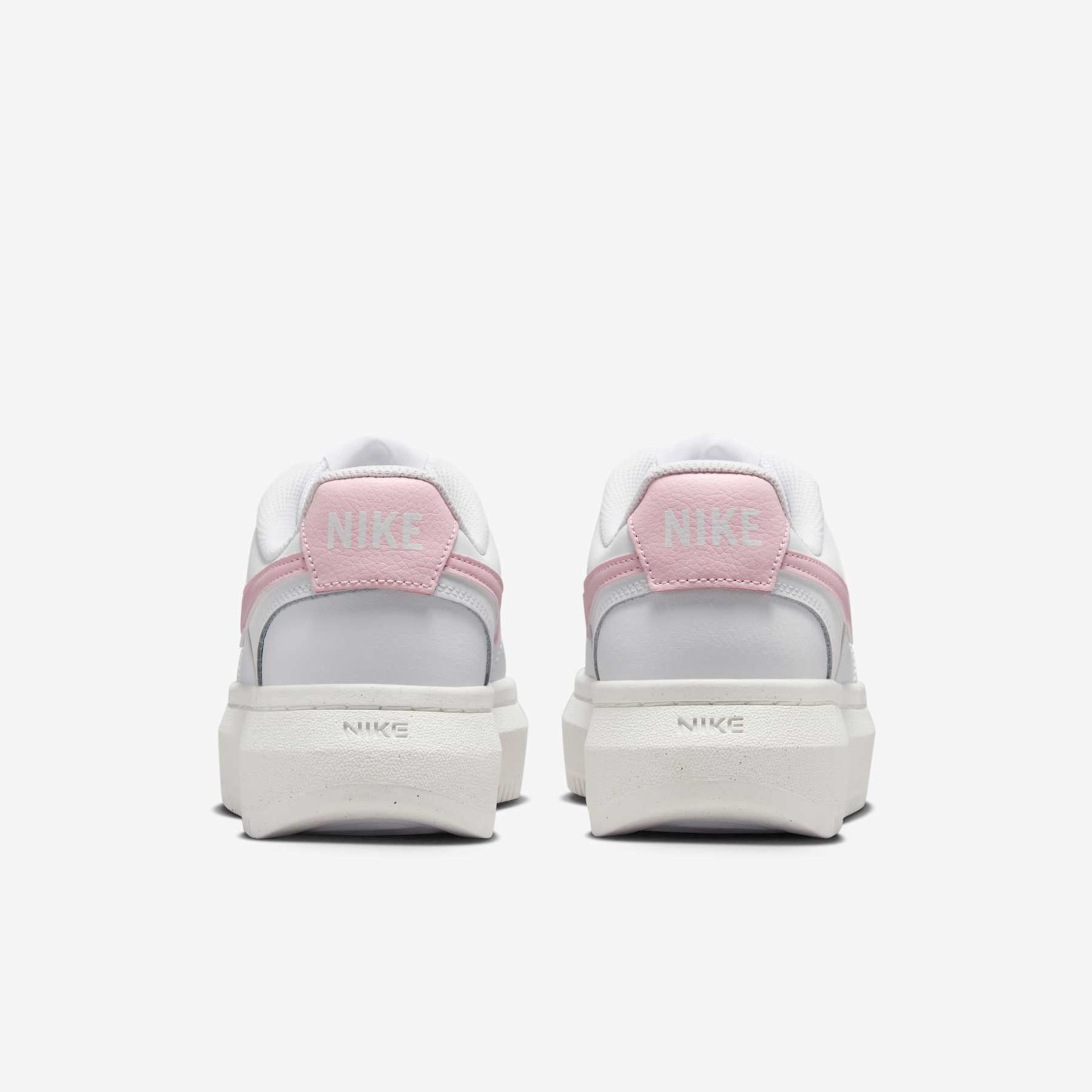 Tênis Nike Court Vision Alta Feminino - Foto 6