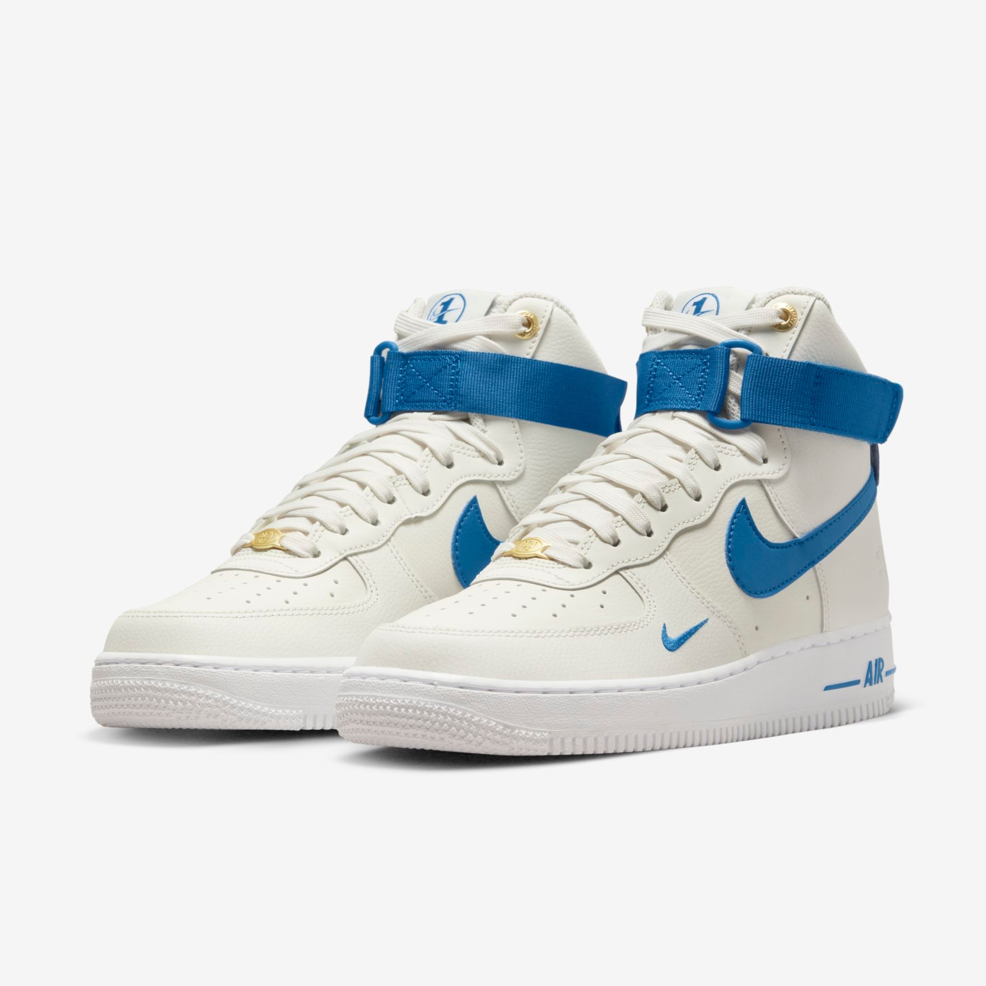 Tênis Nike Air Force 1 High SE Feminino - Foto 6