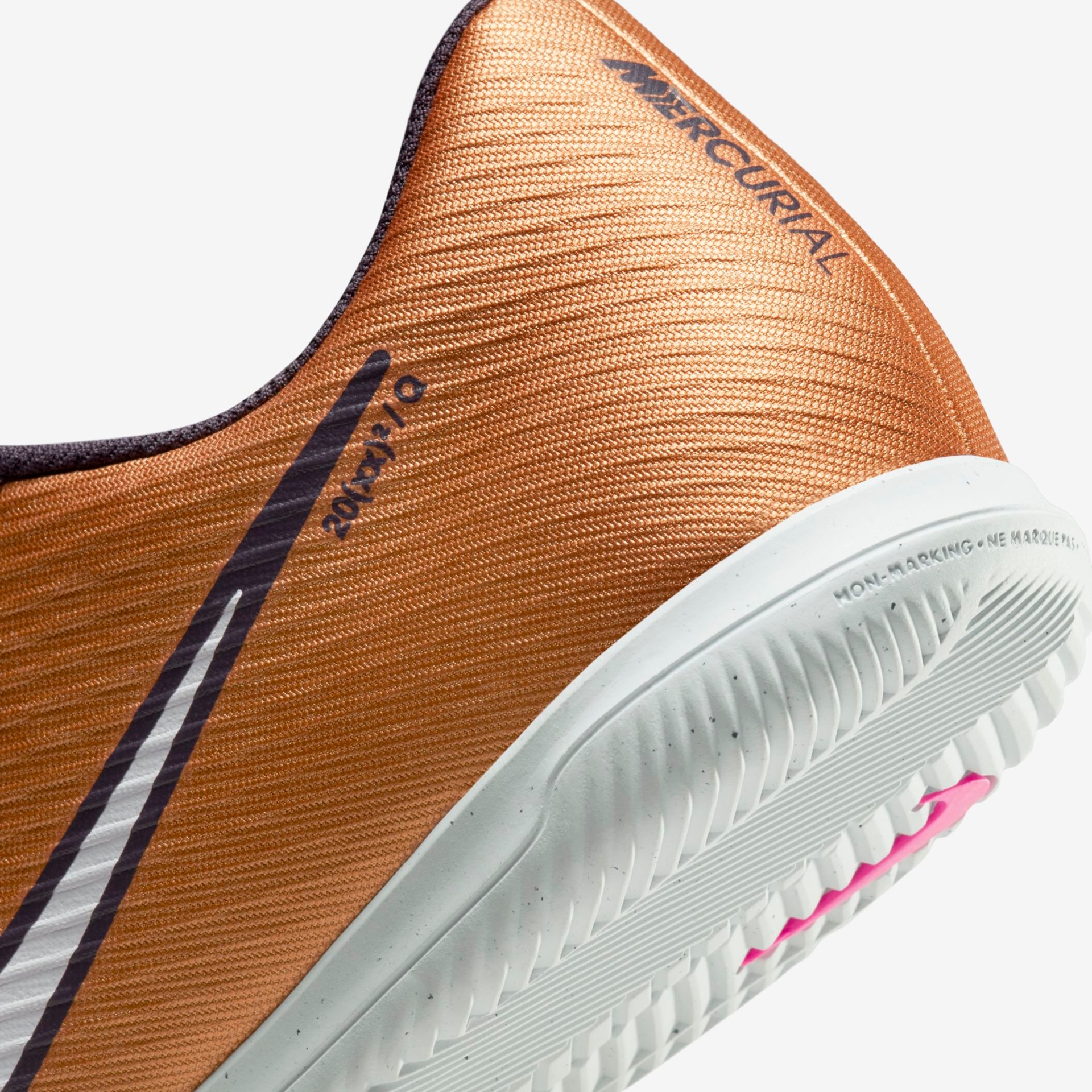 Chuteira Nike Mercurial Vapor 15 Club Futsal - Foto 8