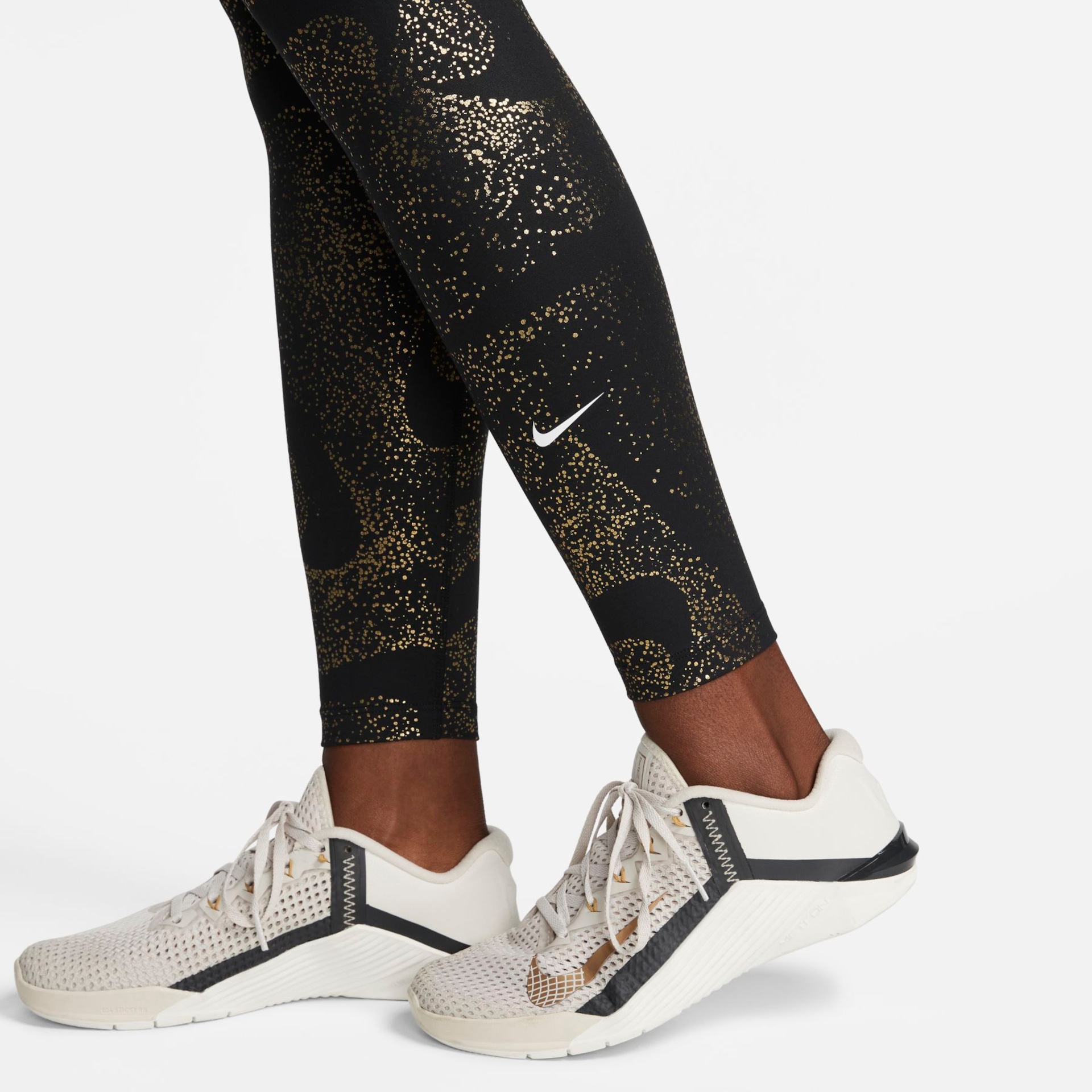 Legging Nike One Feminina - Foto 5