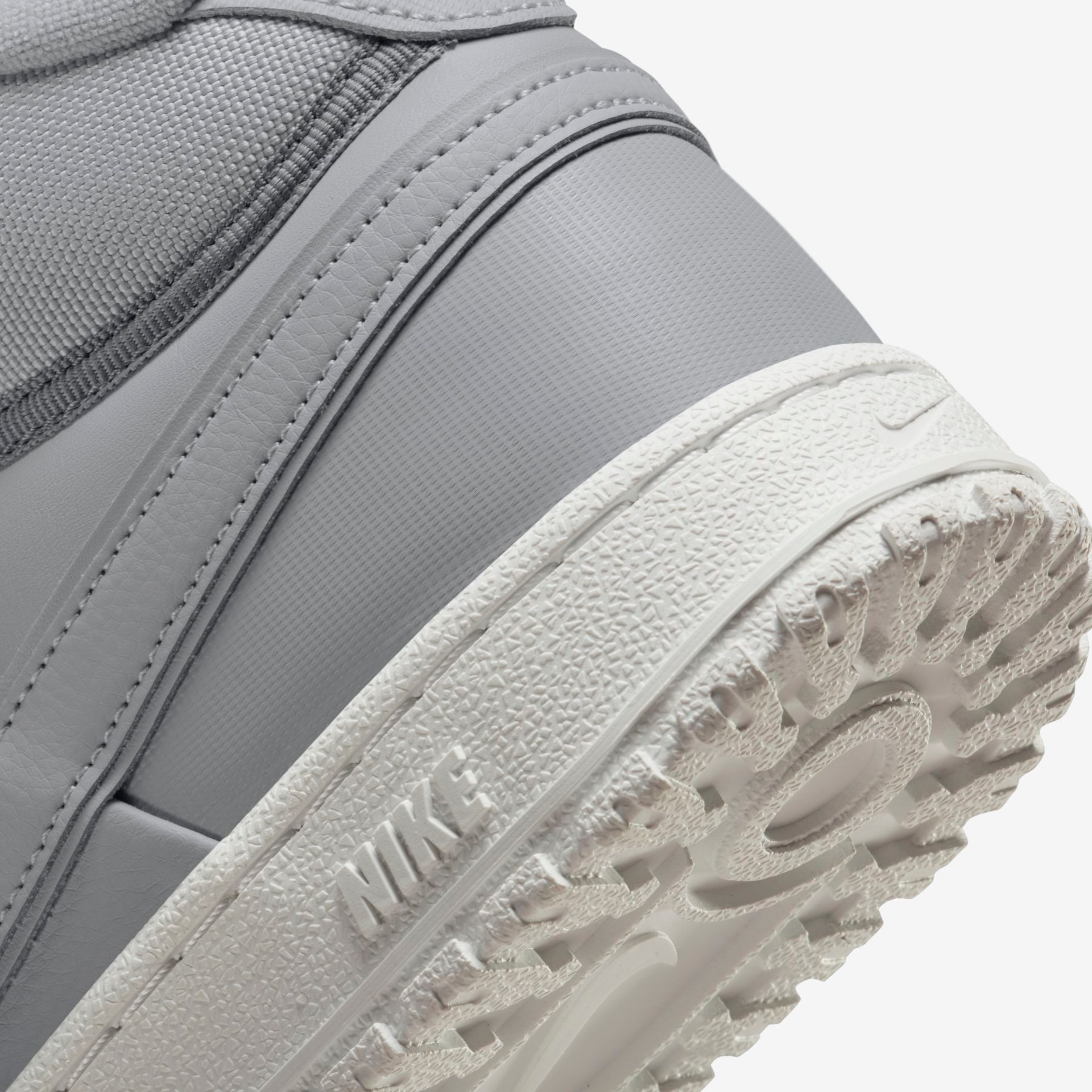 Tênis Nike Court Vision Mid Winter Masculino - Foto 9