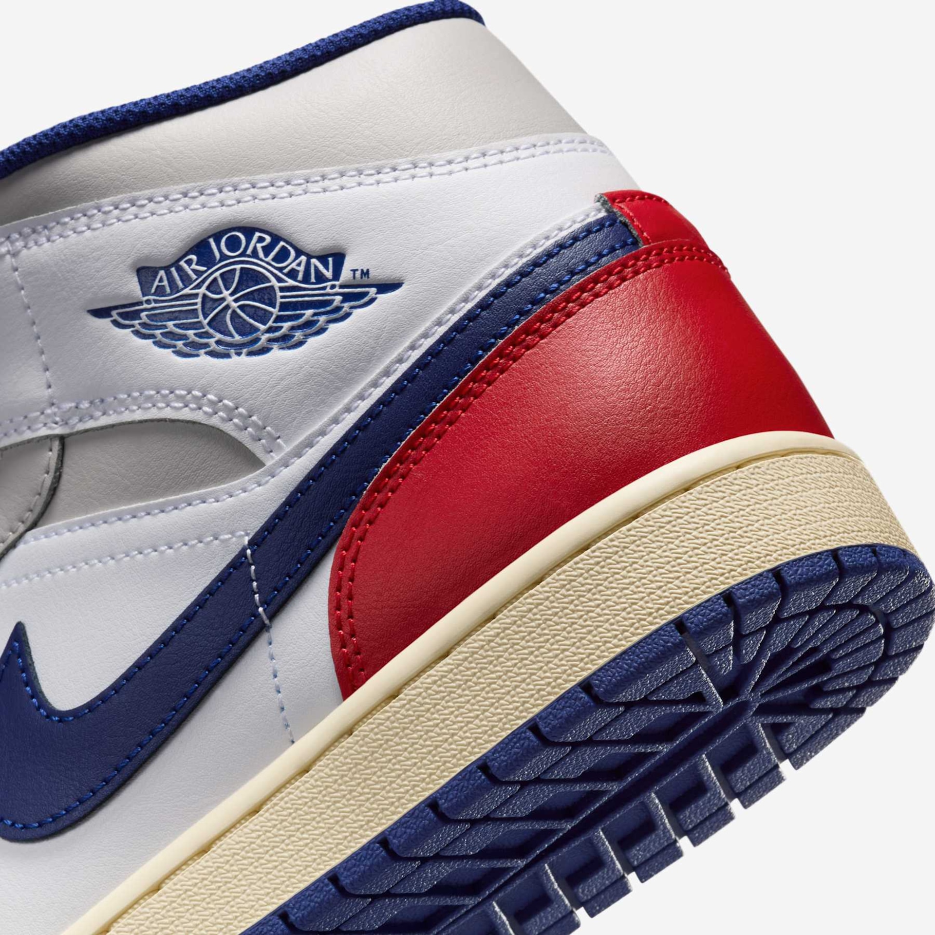 Tênis Air Jordan 1 Mid Masculino - Foto 8