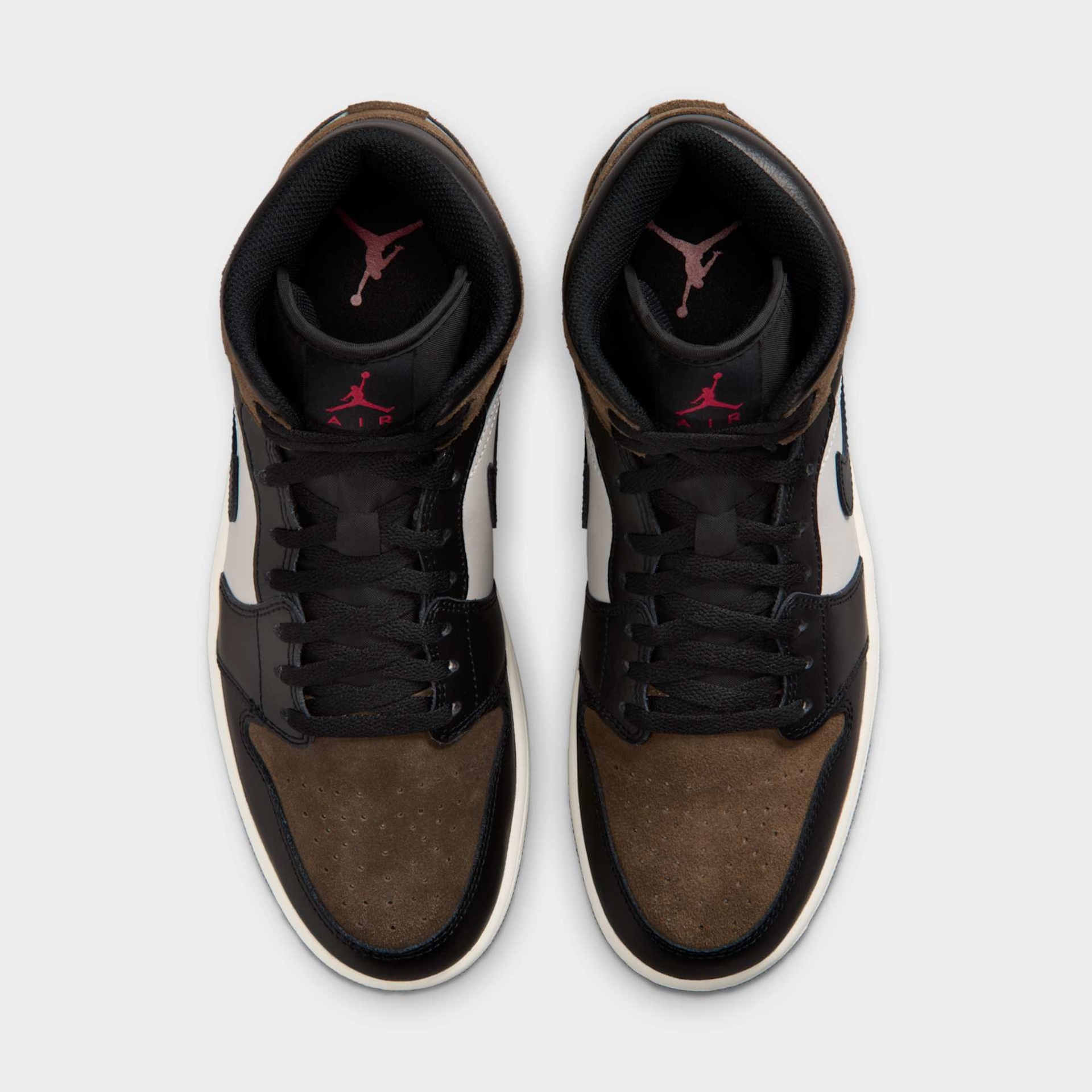 Tênis Air Jordan 1 Mid Masculino - Foto 4