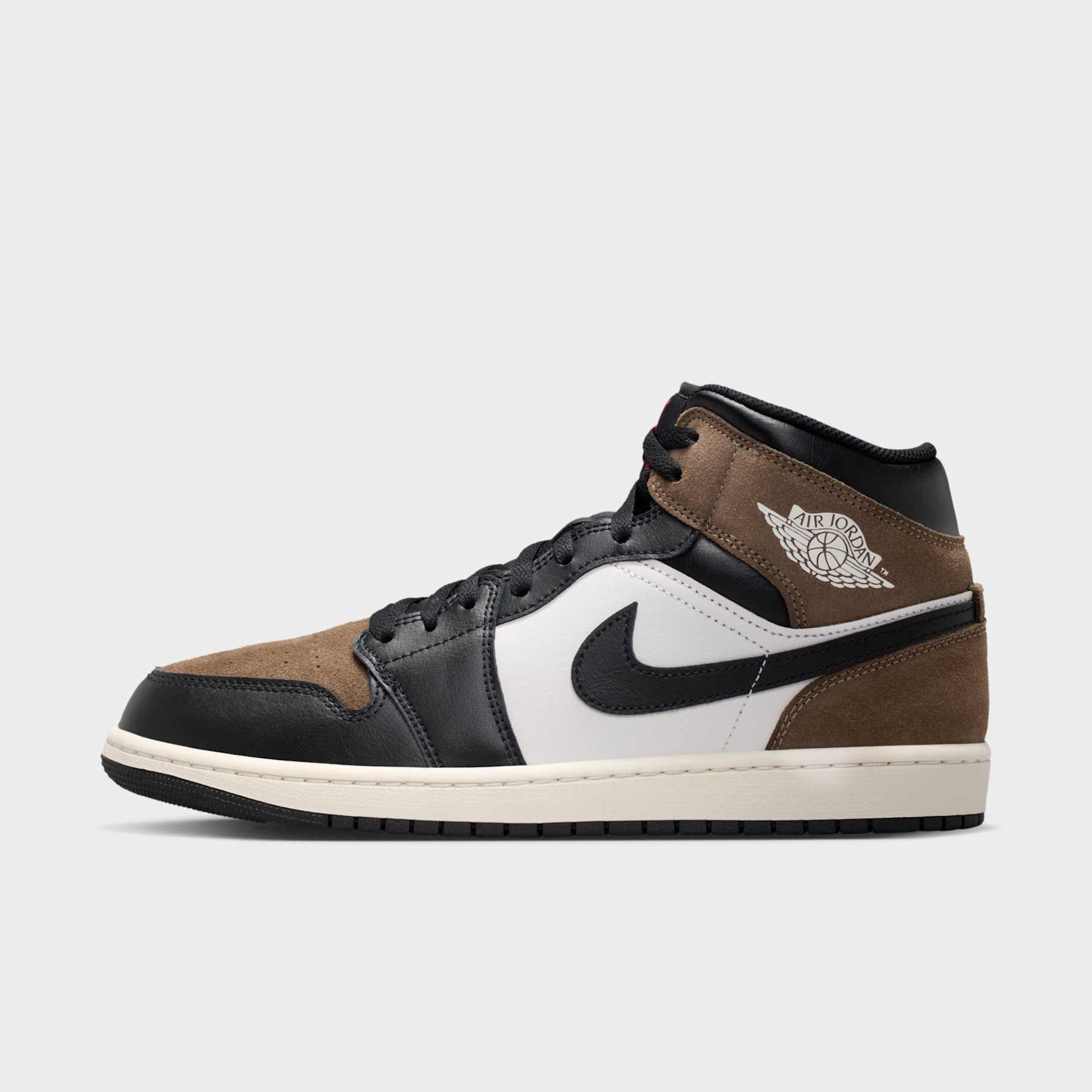 Tênis Air Jordan 1 Mid Masculino - Foto 1
