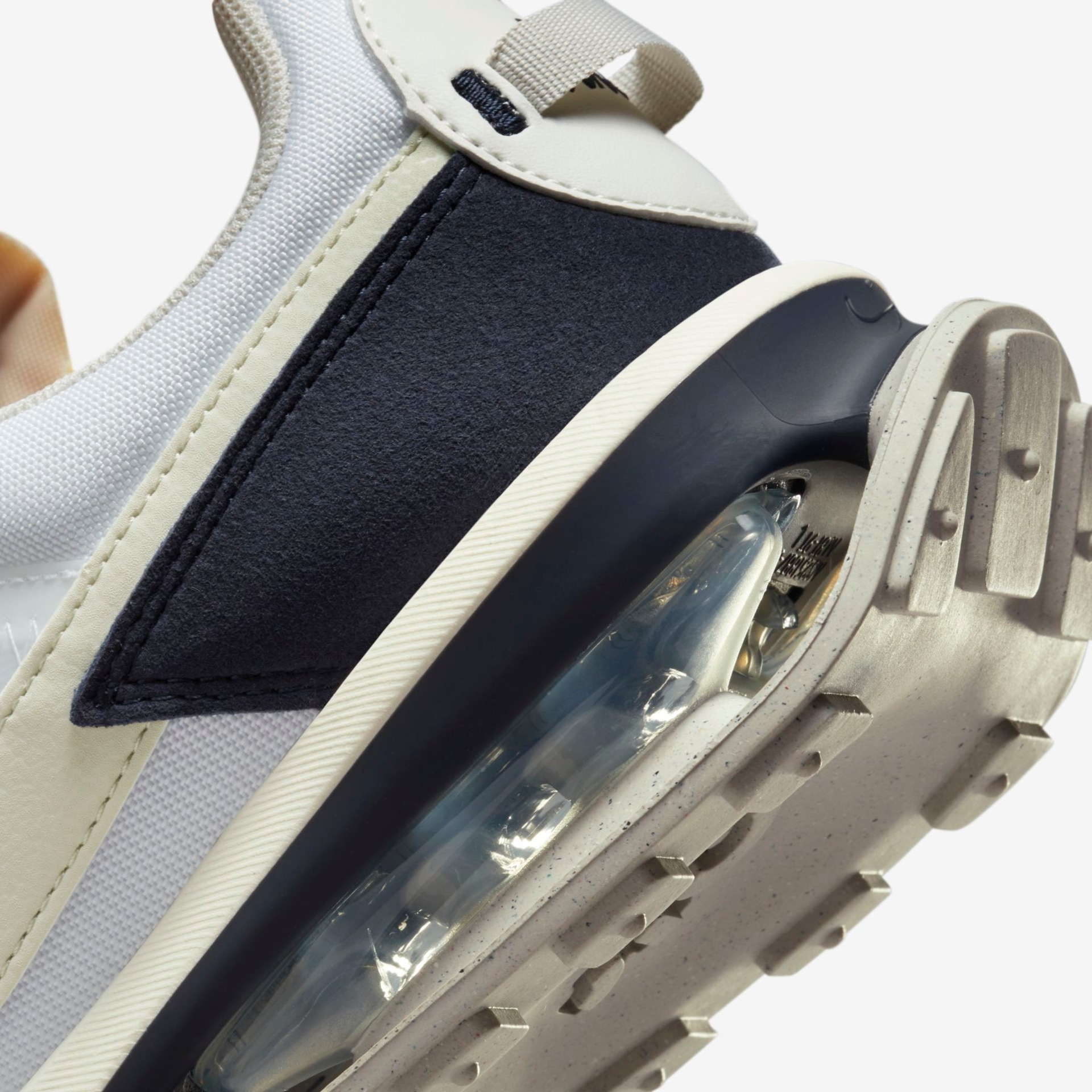 Tênis Nike Air Max Pre-Day Masculino - Foto 9