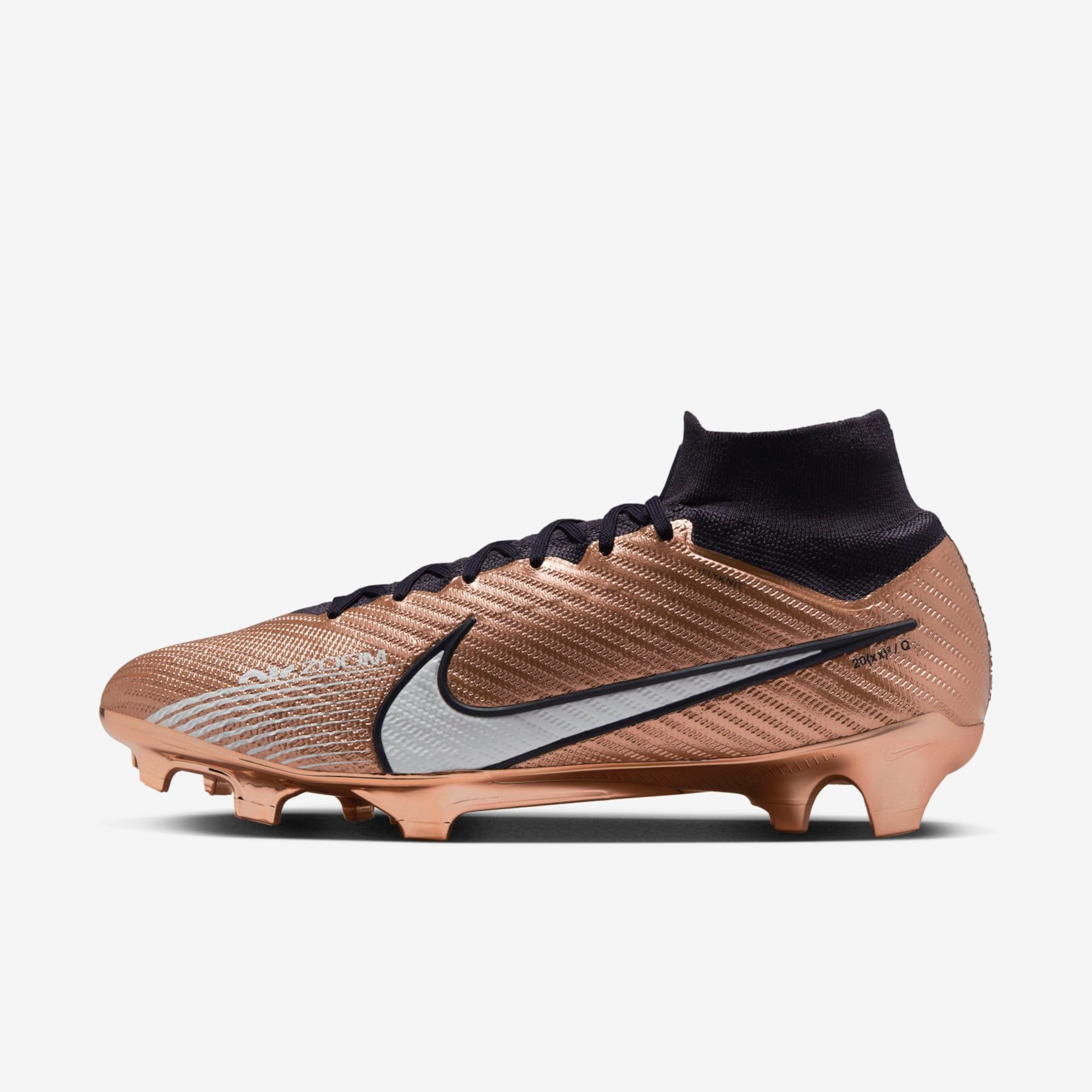 Nike gold and hot sale black football shoes