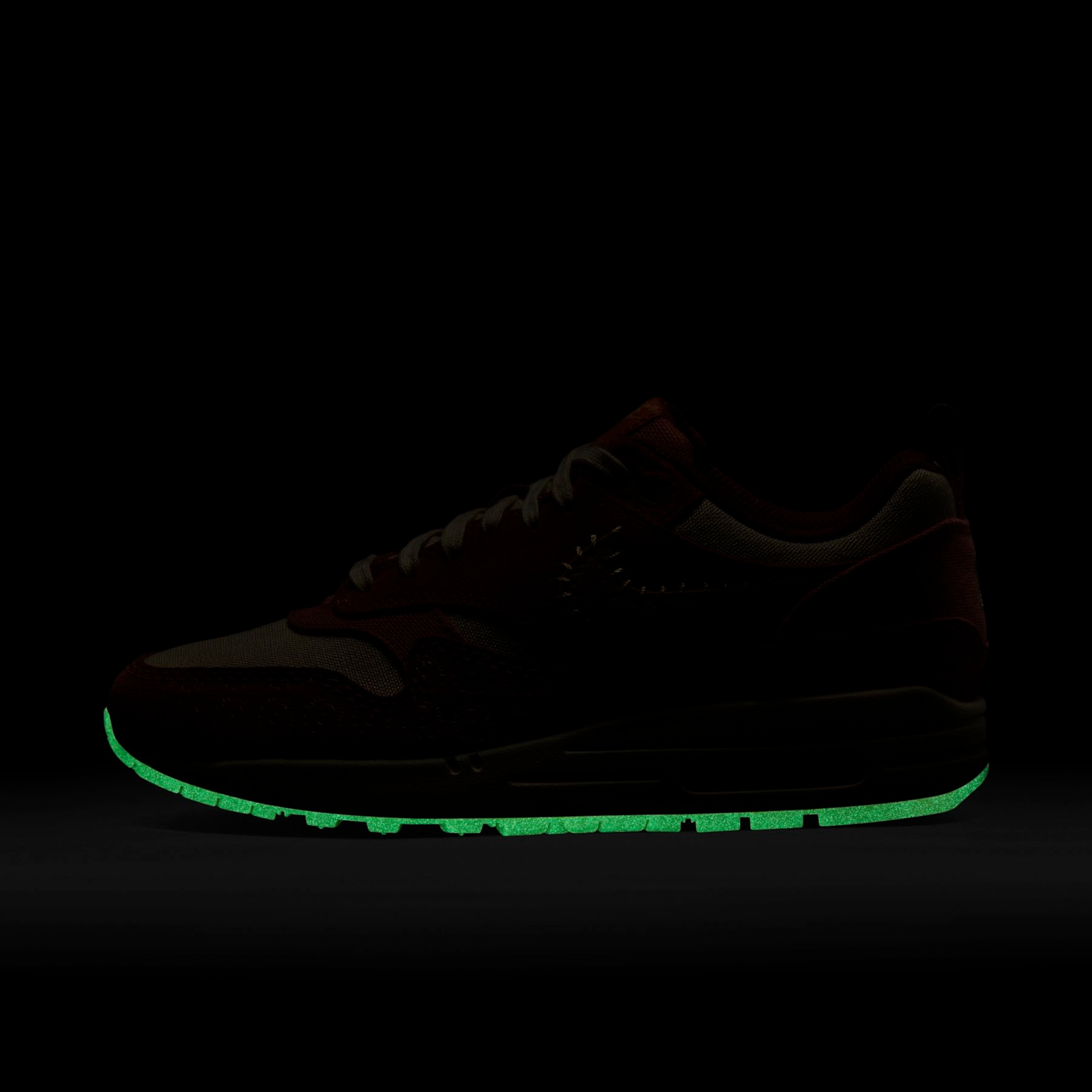 Tênis Nike Air Max 1 Feminino - Foto 10