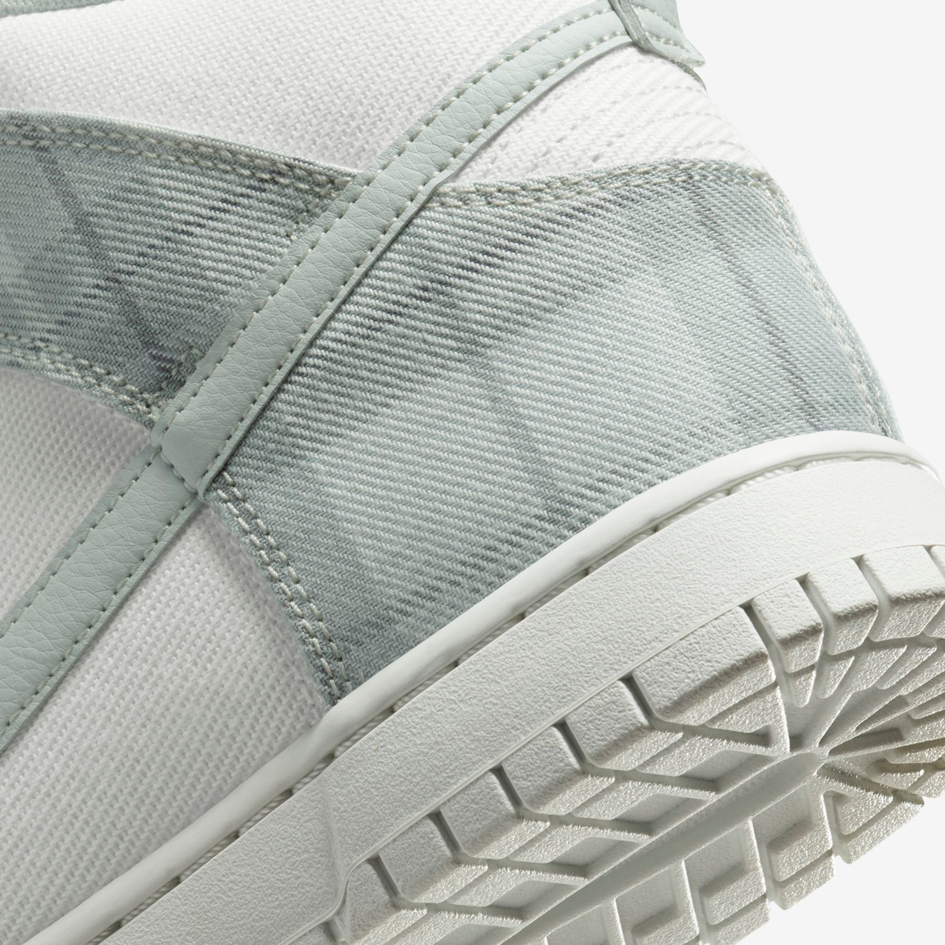 Tênis Nike Dunk HI Retro SE Masculino - Foto 8