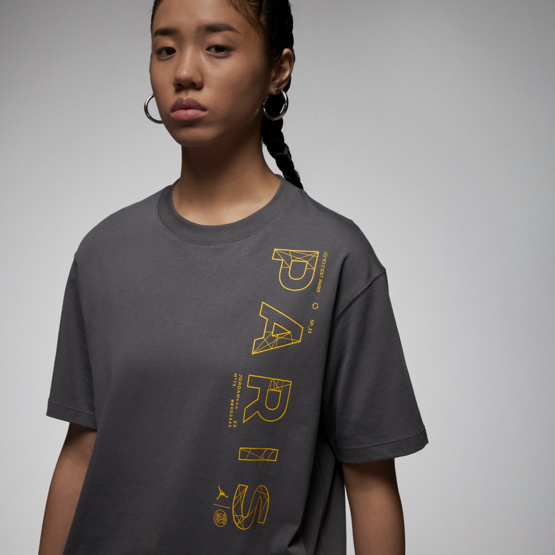 Camiseta Jordan Paris Saint-Germain Feminina - Foto 3