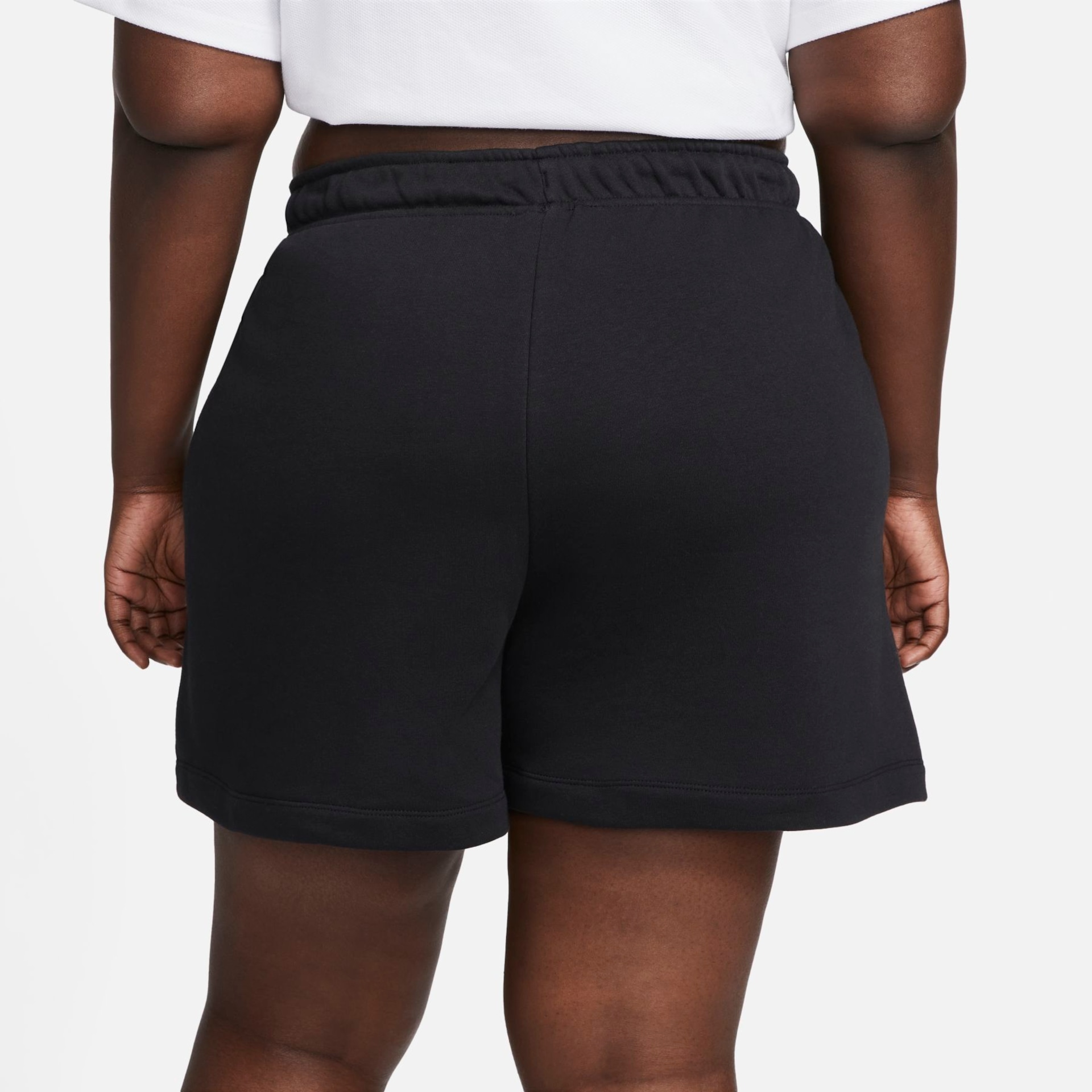 Plus Size - Shorts Nike Feminino - Foto 3