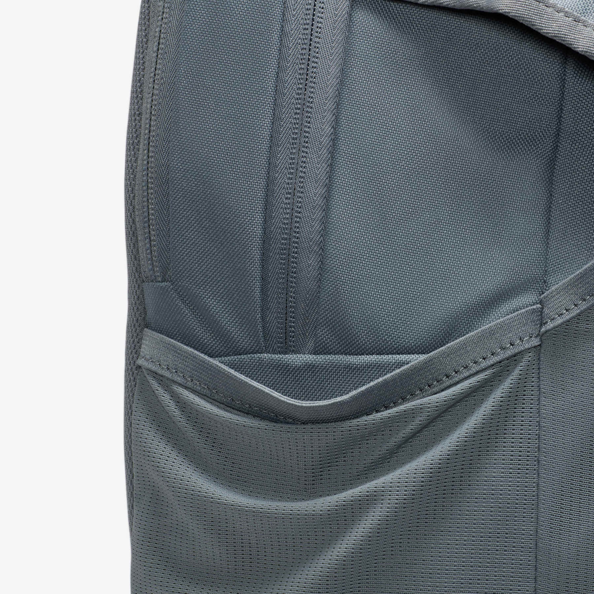 Mochila Nike Academy Team Unissex - Foto 10