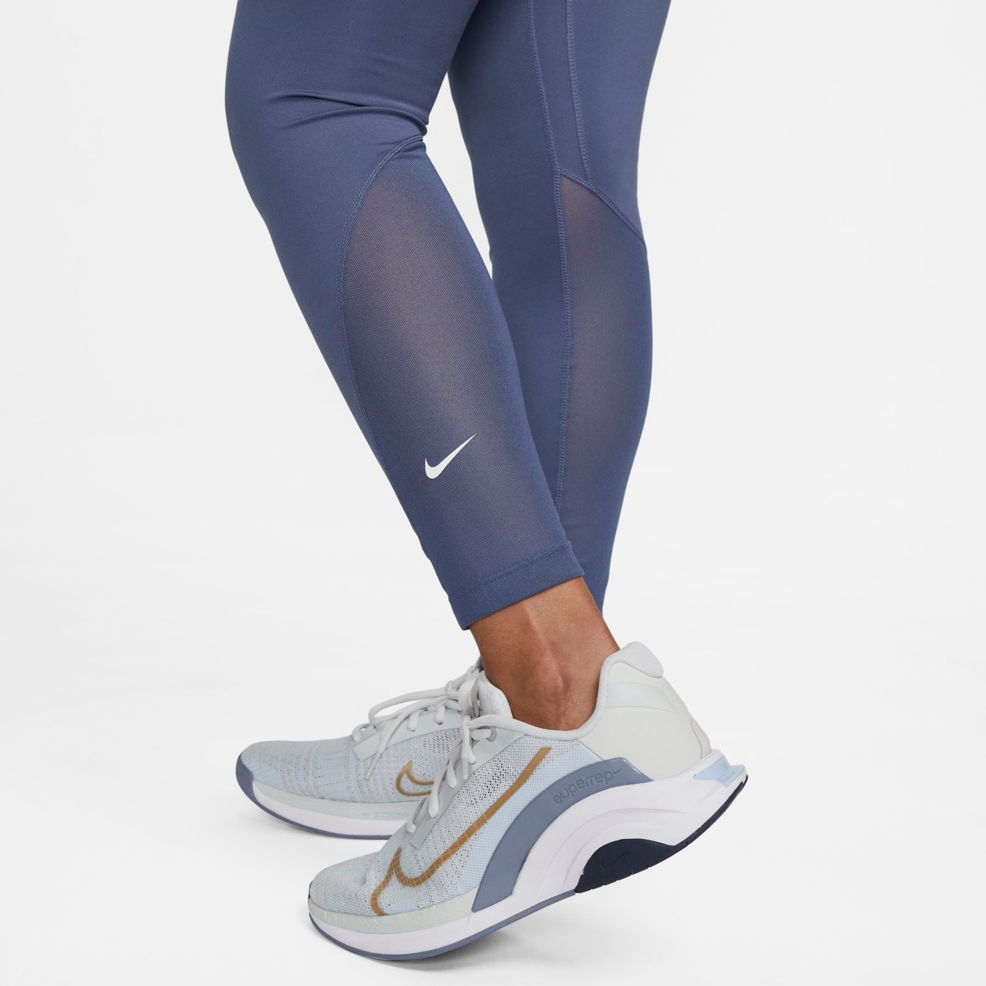 Legging Nike One Feminina - Foto 4