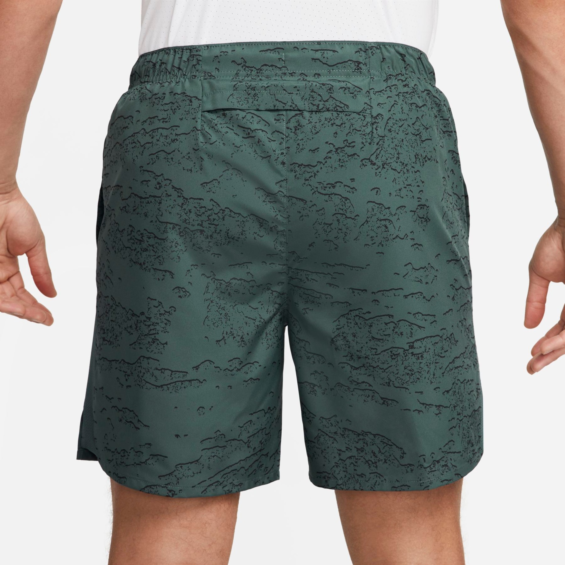 Shorts Nike Dri-FIT Run Division Challenger Masculino - Foto 3