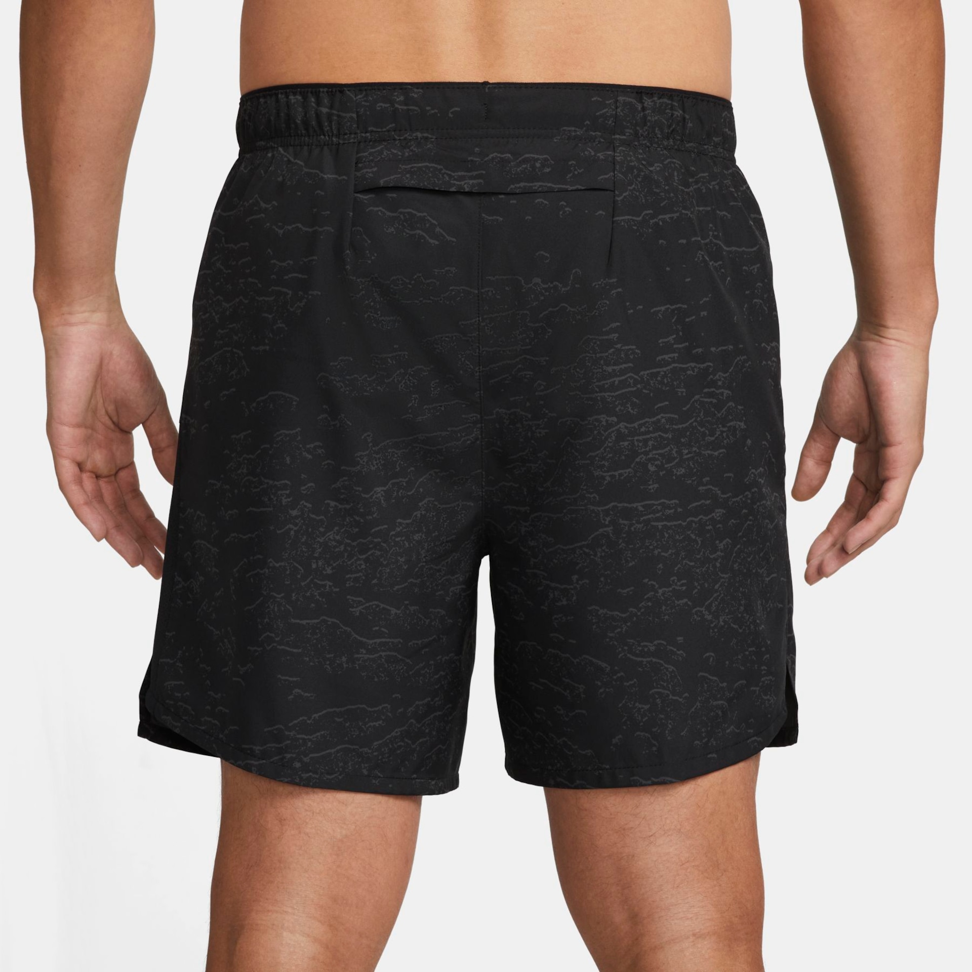 Shorts Nike Dri-FIT Run Division Challenger Masculino - Foto 3