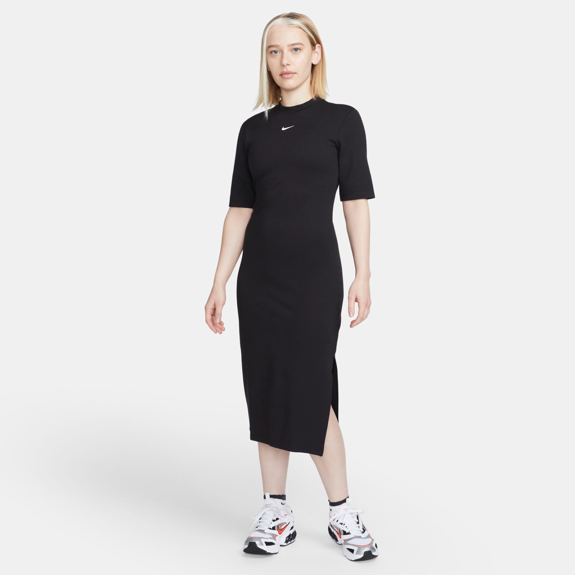 Vestido Nike Sportswear Essential Feminino - Foto 1