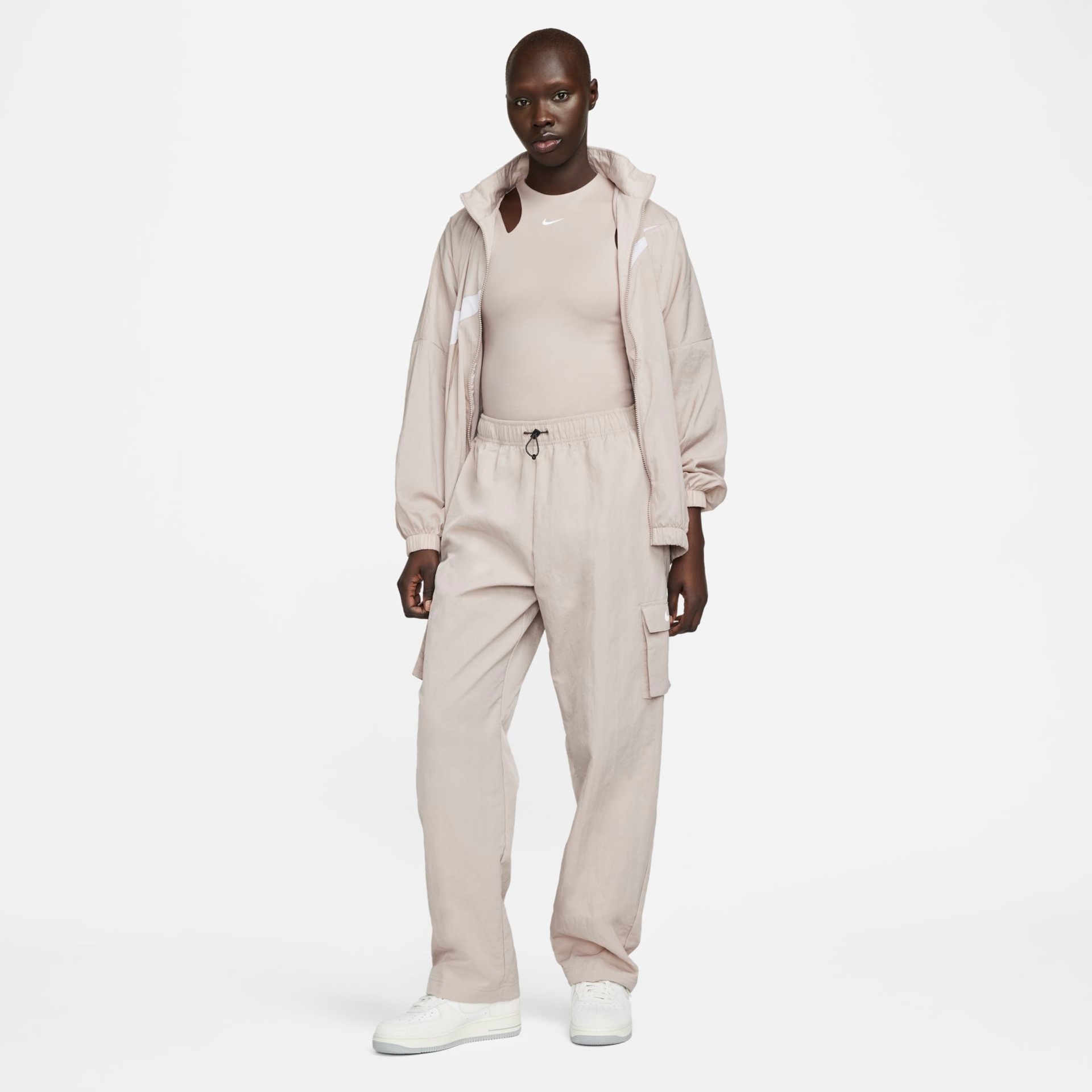 Body Nike Sportswear Essential Feminino - Foto 5