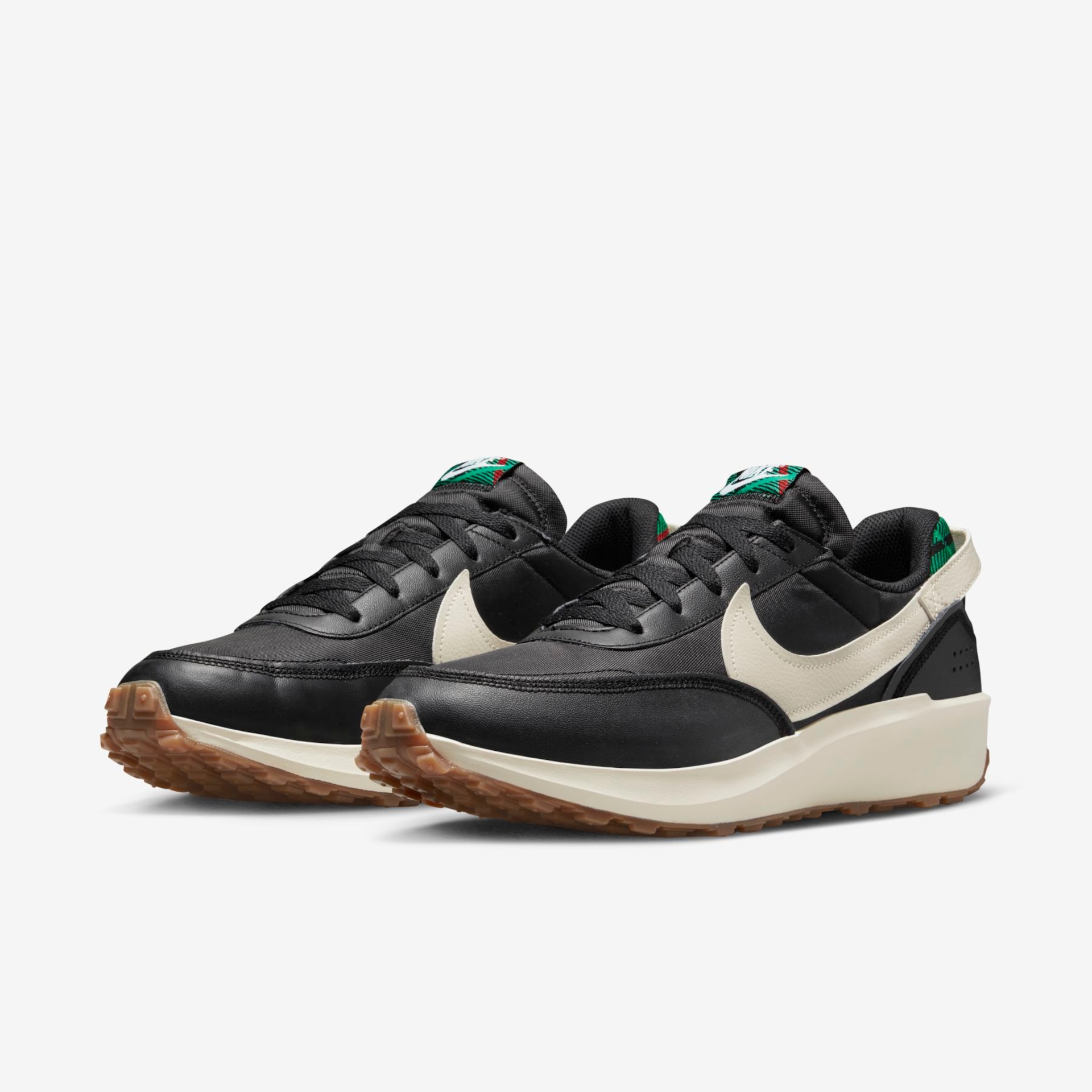 Tênis Nike Waffle Debut Premium - Foto 5