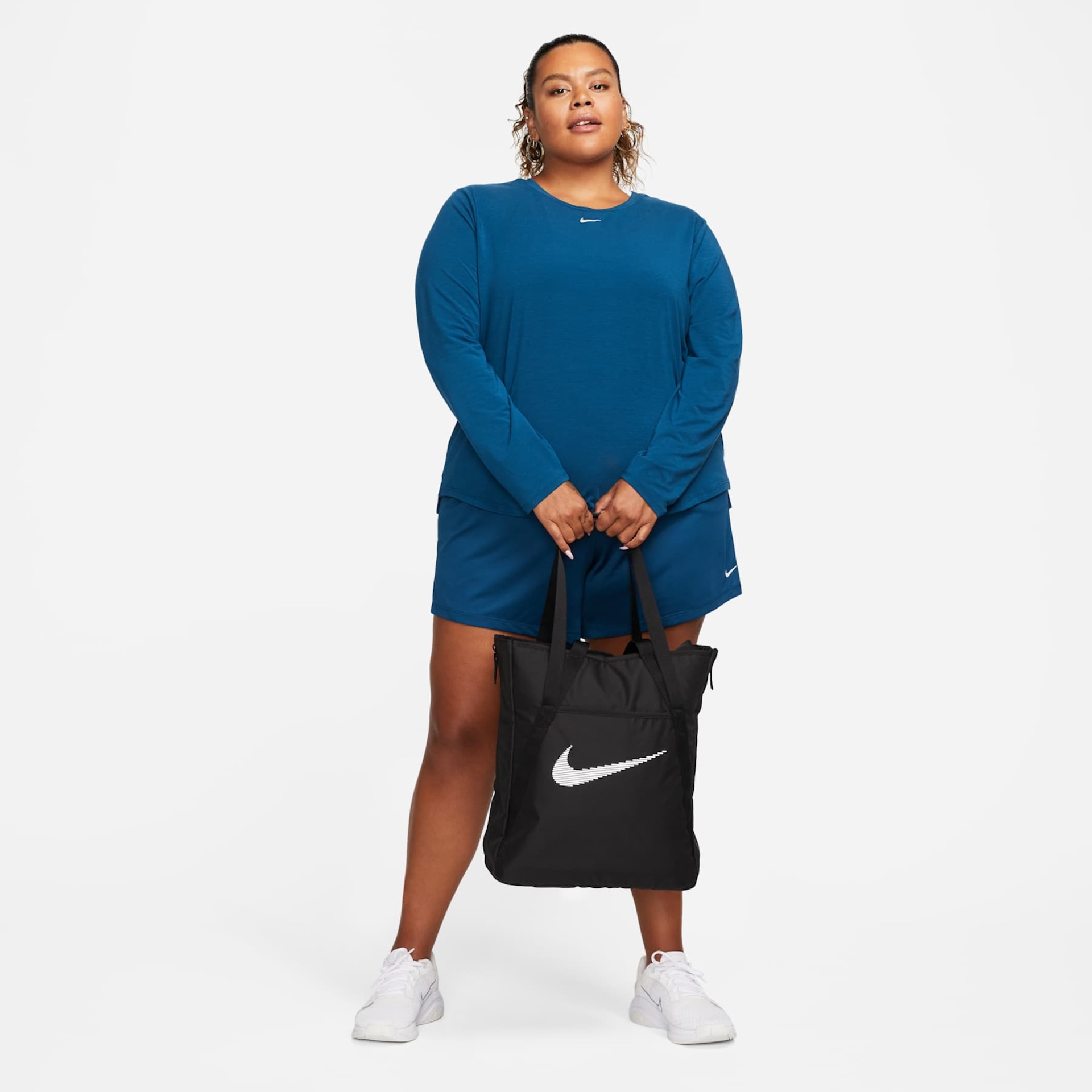 Bolsa Nike Gym Tote Feminina - Foto 11