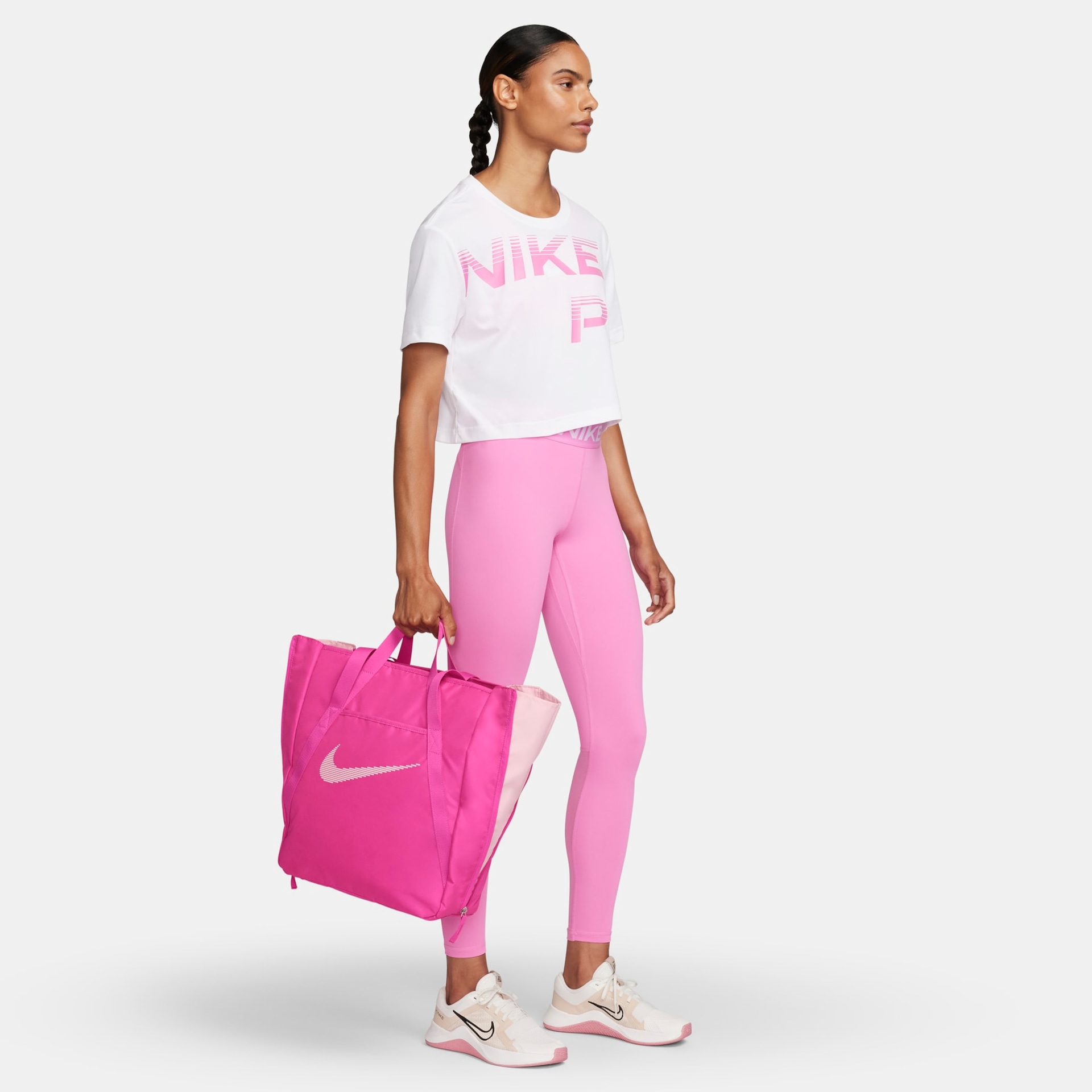 Bolsa Nike Gym Tote Feminina - Foto 10