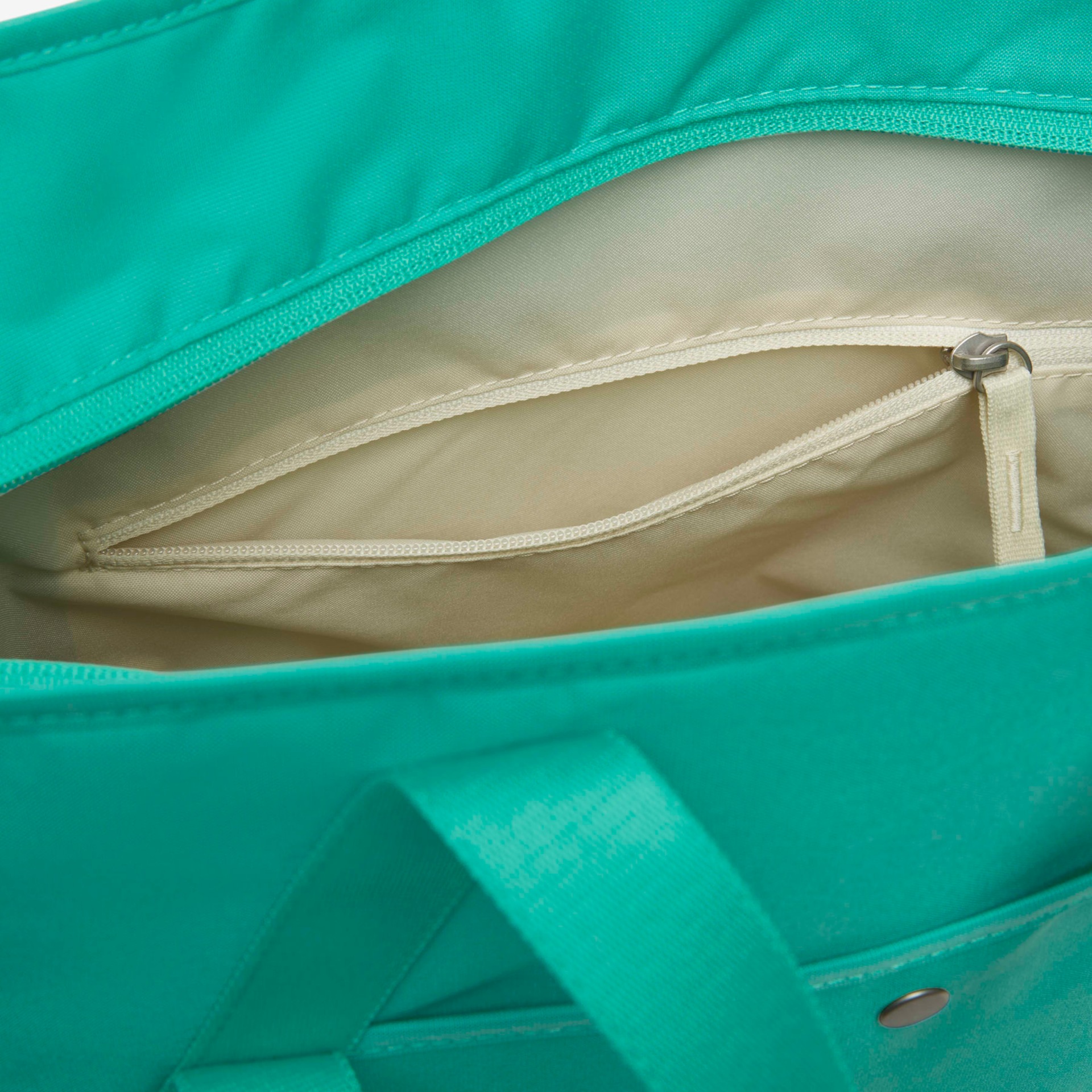 Bolsa Nike Gym Tote Feminina - Foto 6