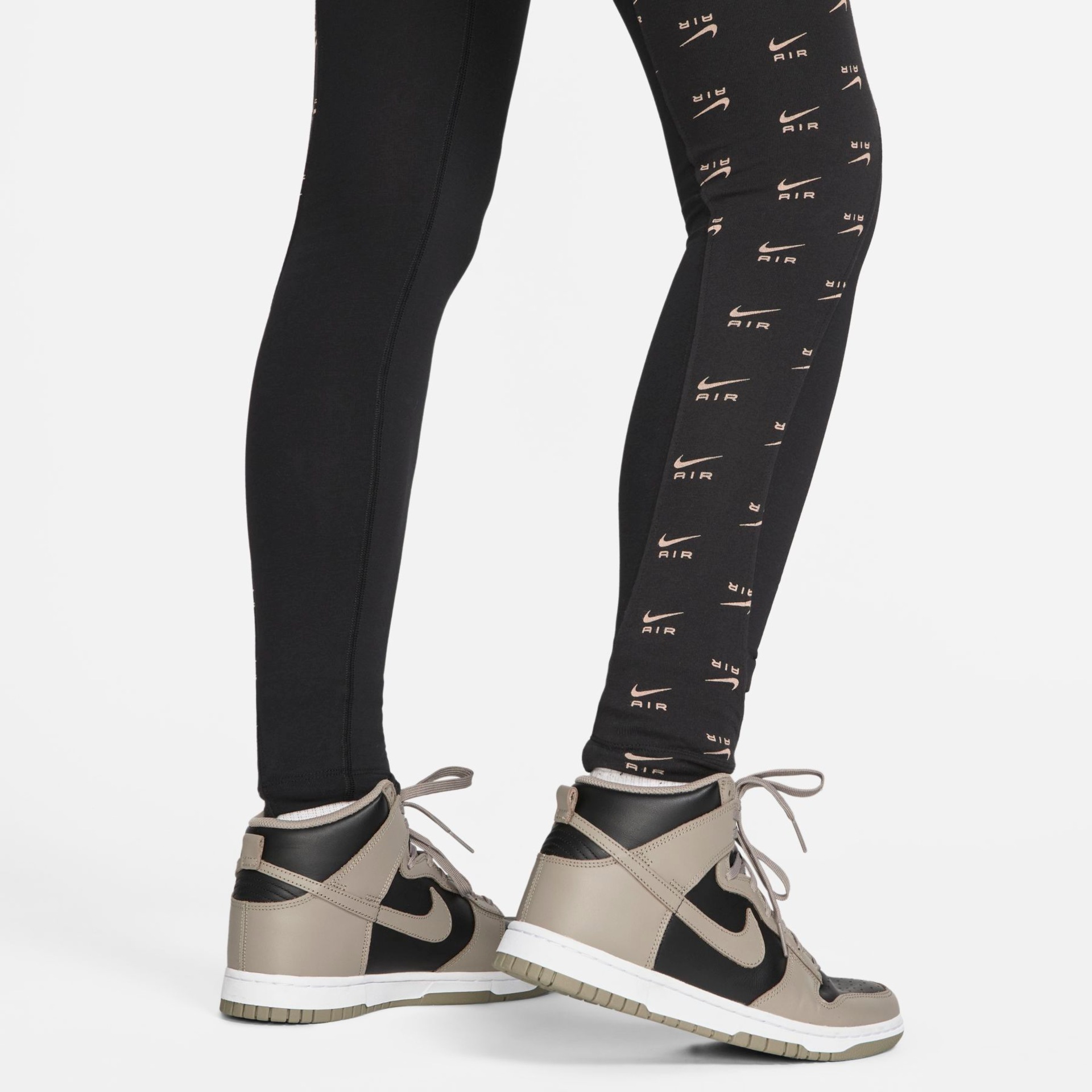 Legging Nike Sportswear Air Feminina - Foto 4