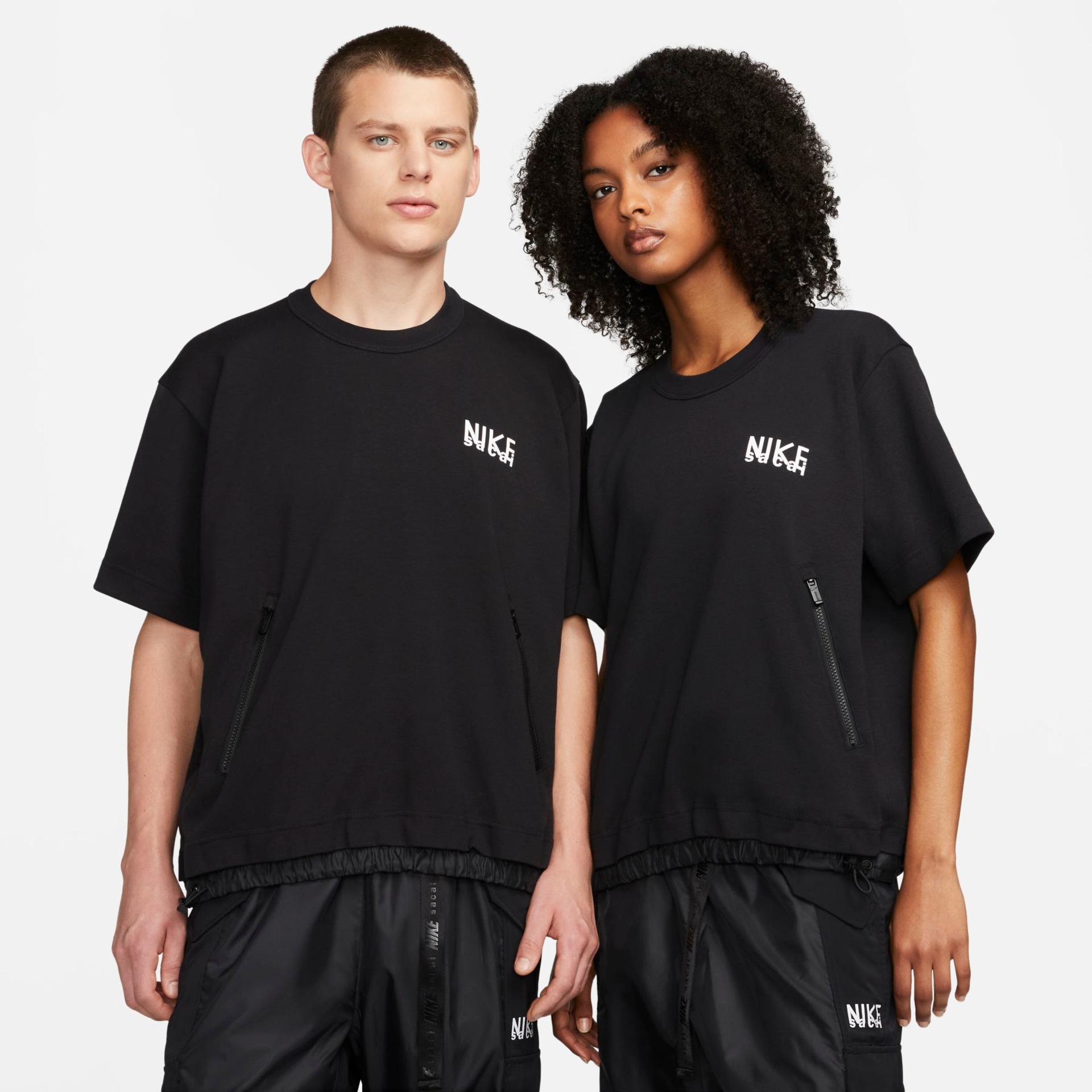 Camiseta Nike x sacai - Foto 1