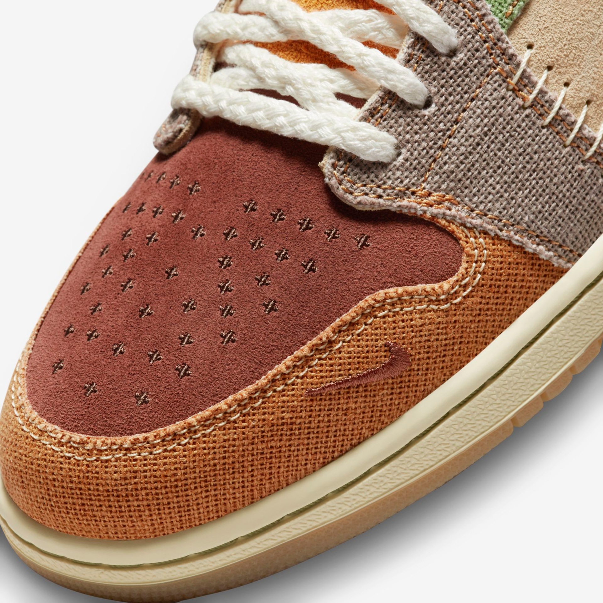 Tênis Nike Air Jordan 1 Low - Foto 7