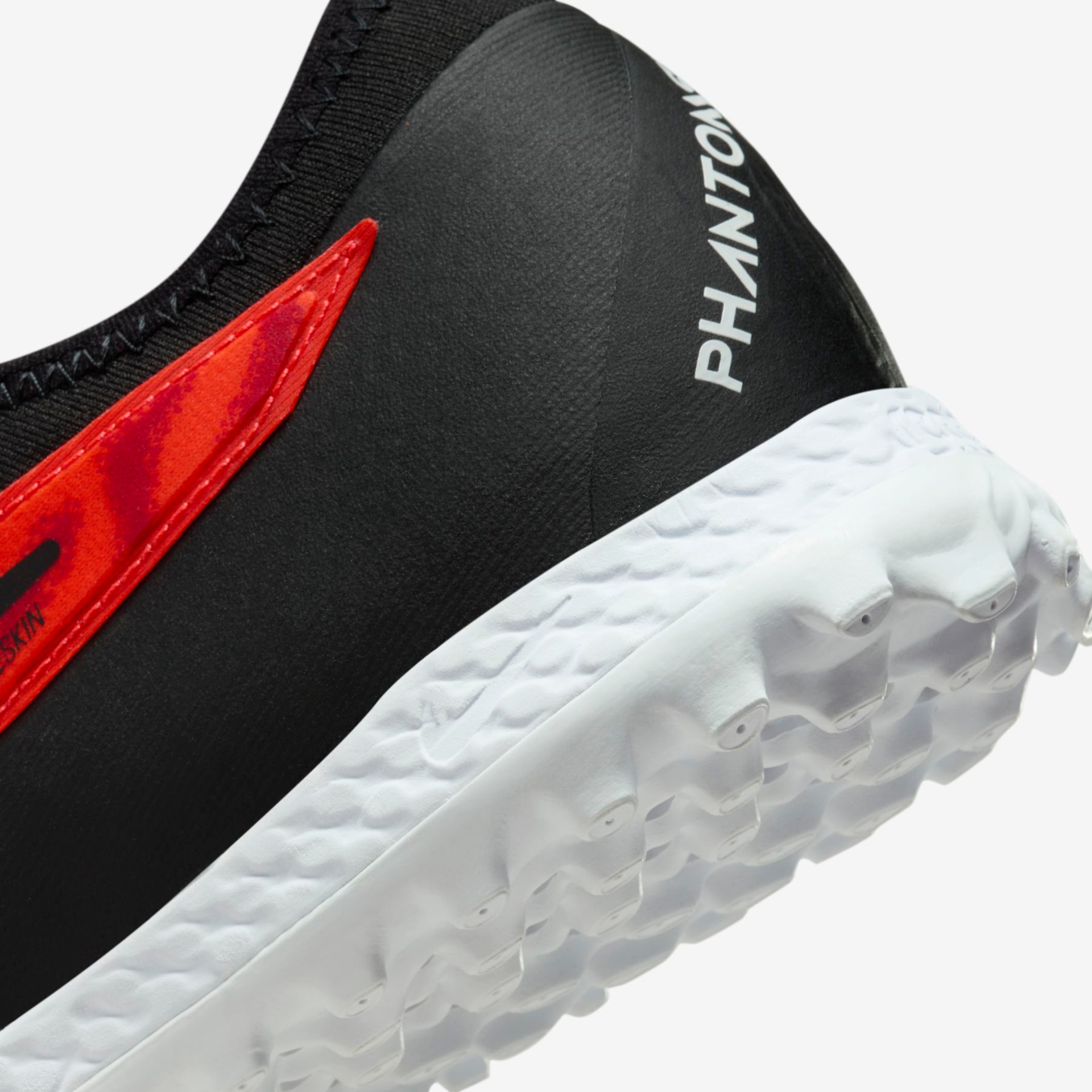 Chuteira Nike React Phantom GX Pro Society - Foto 8