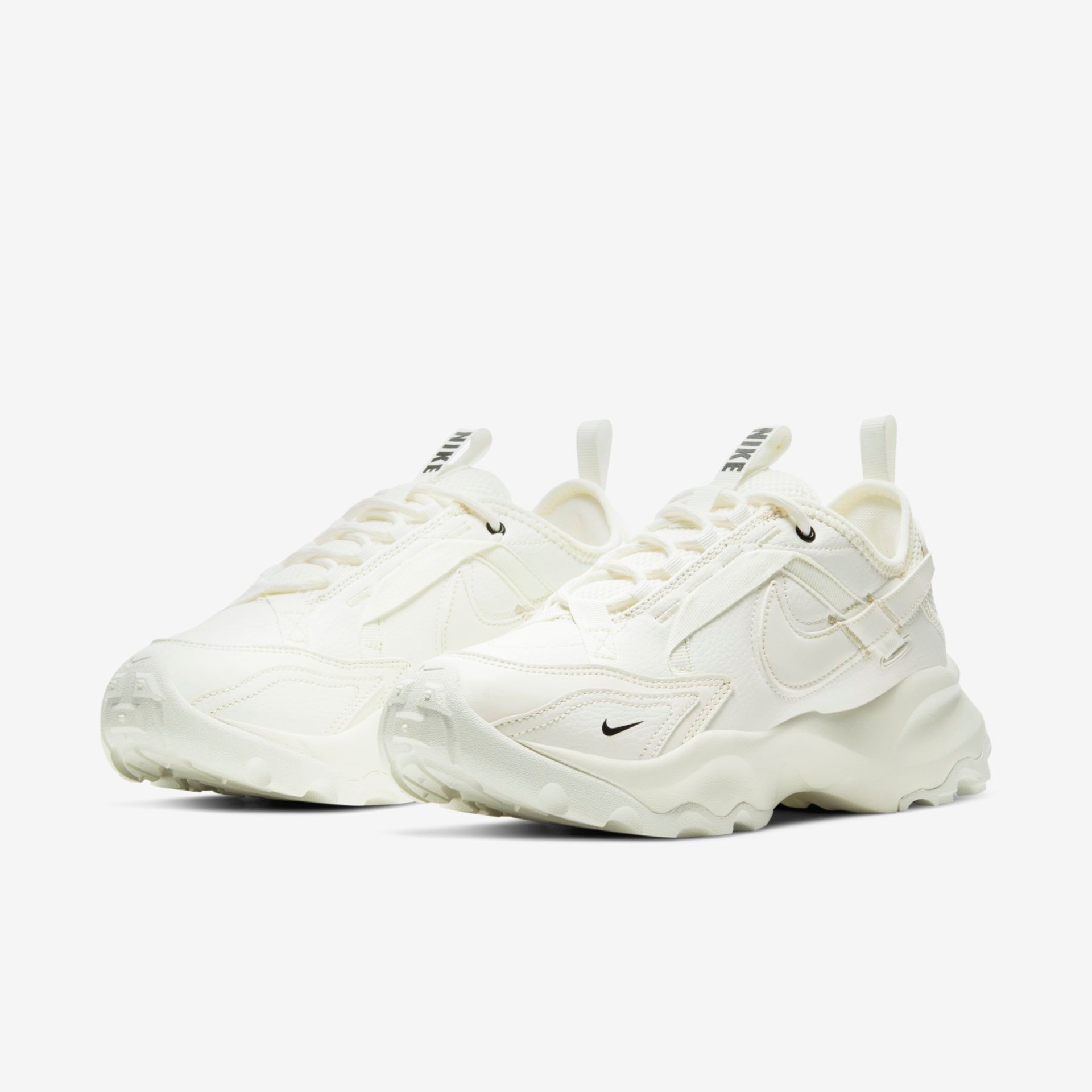 Tênis Nike TC 7900 Feminino - Foto 5