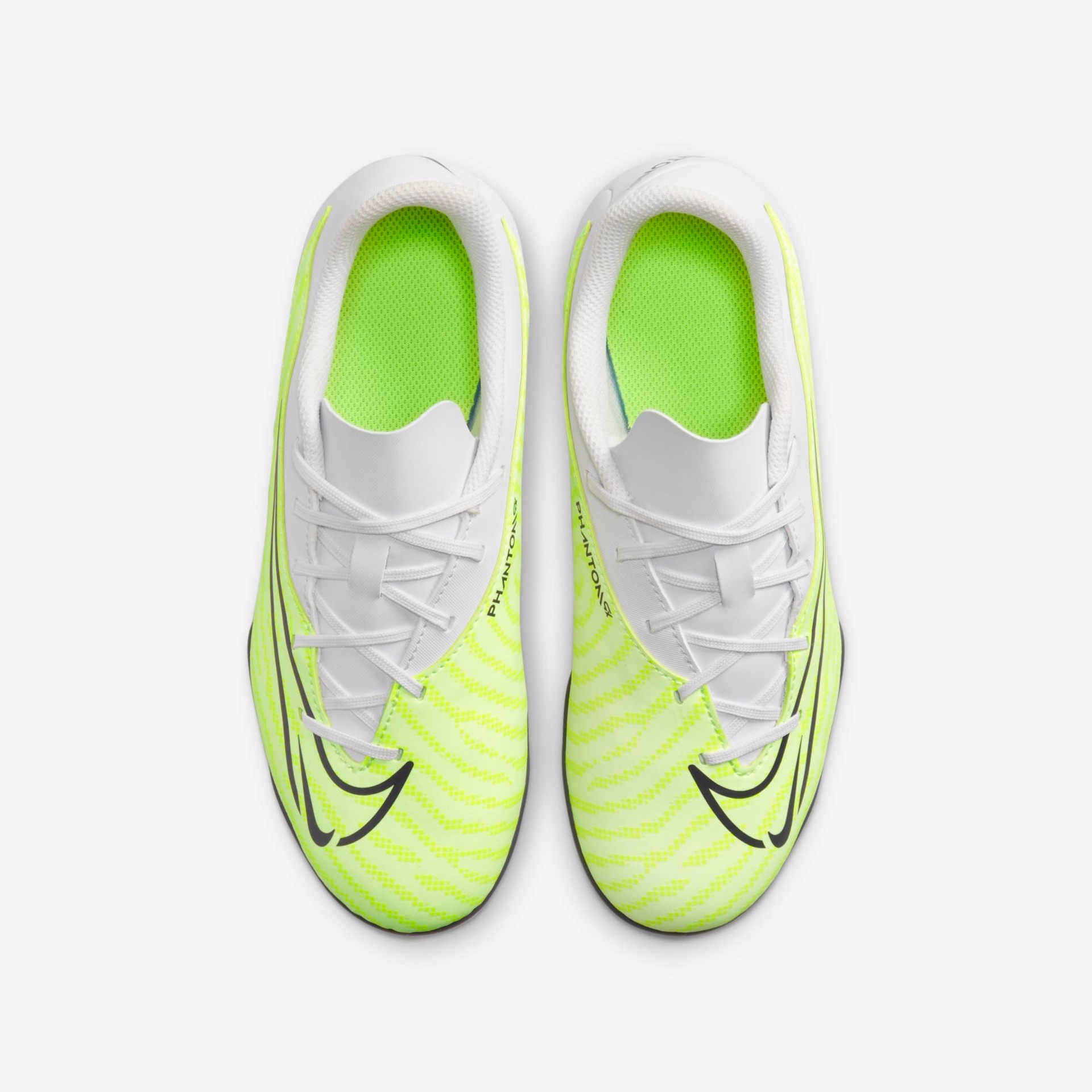 Chuteira Nike Phantom GX Club Infantil Campo - Foto 4
