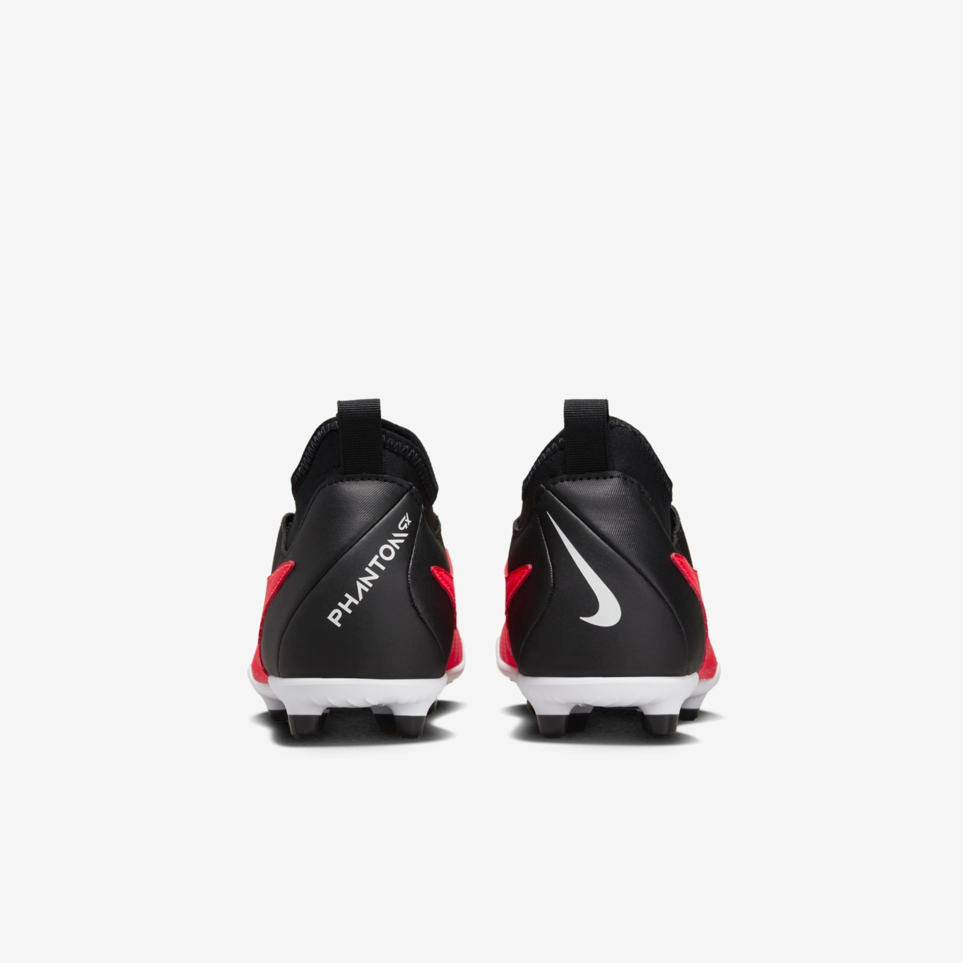 Chuteira Nike Phantom GX Club Campo Infantil - Foto 6