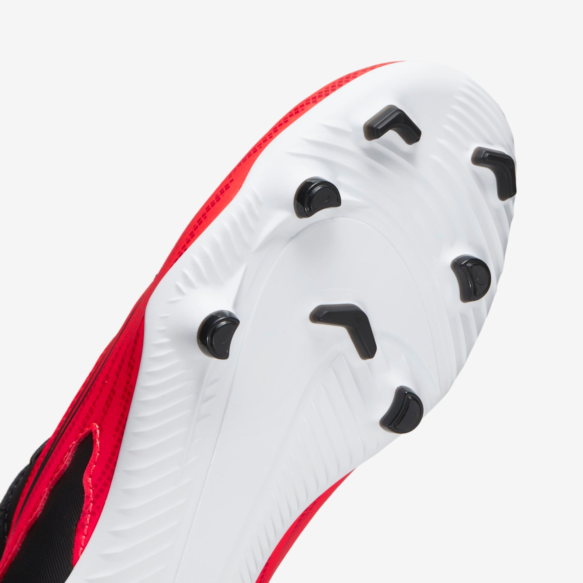 Chuteira Nike Phantom GX Club Campo Infantil - Foto 7