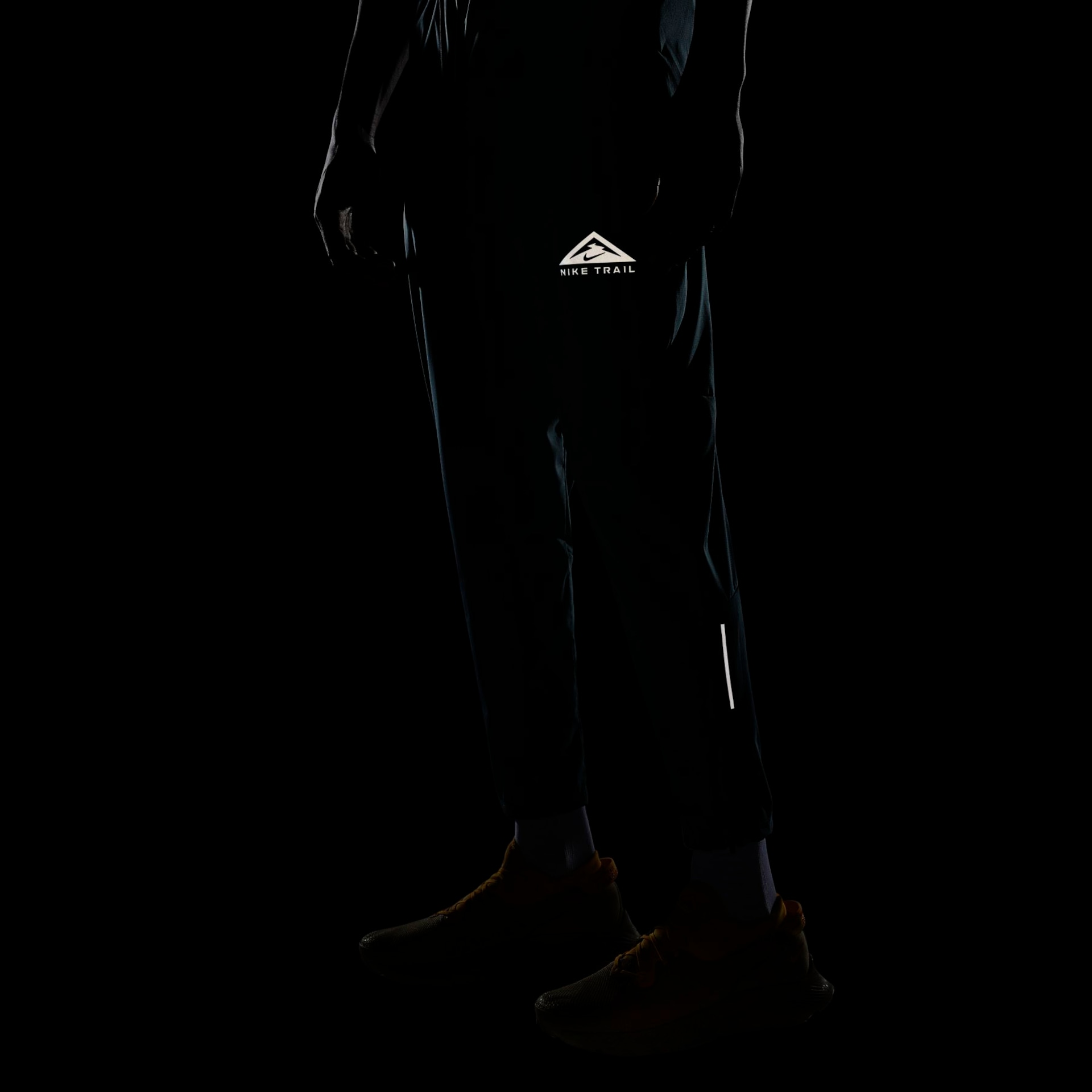 Calça Nike Trail Element Masculina - Foto 7