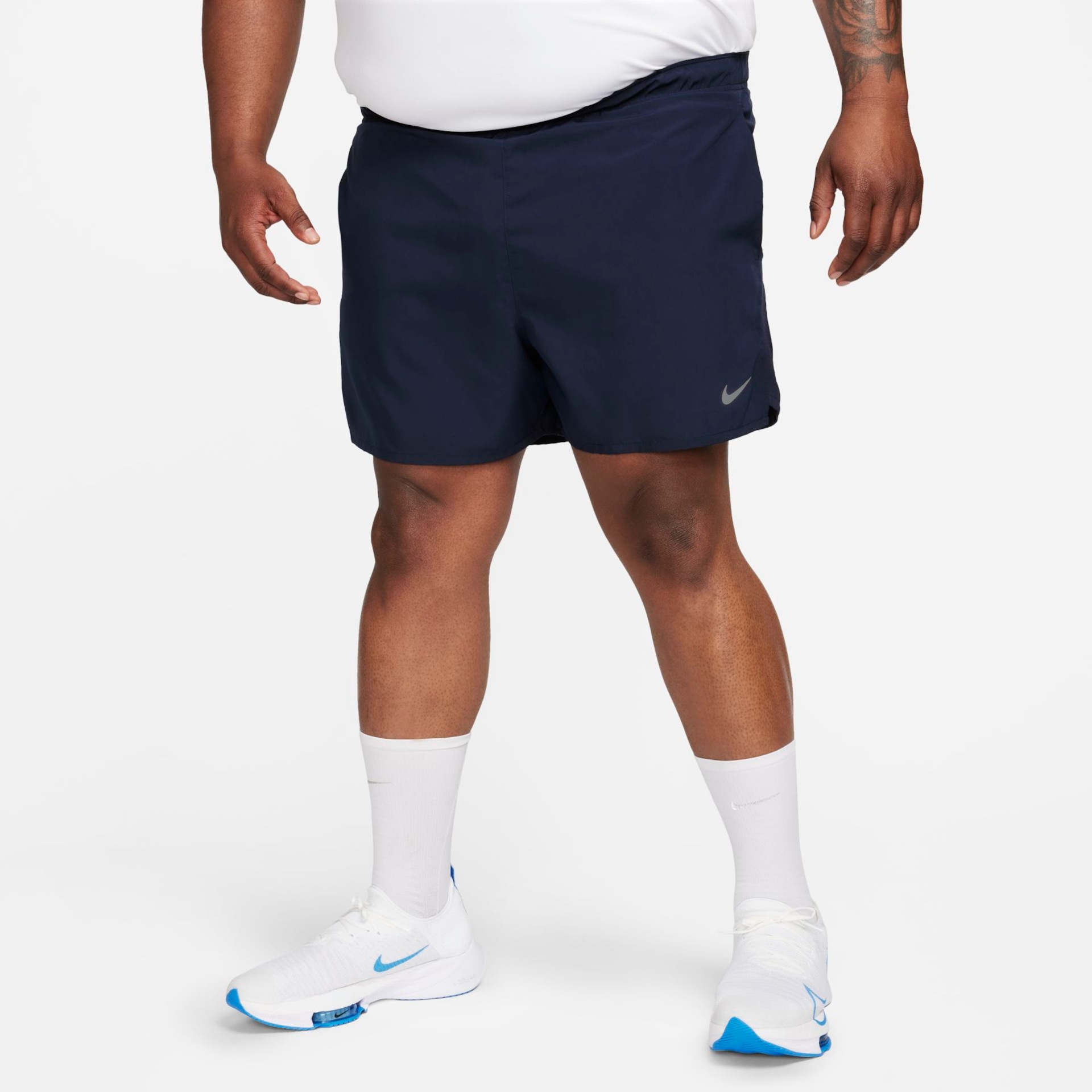 Shorts Nike Challenger Dri-FIT Masculino - Foto 11