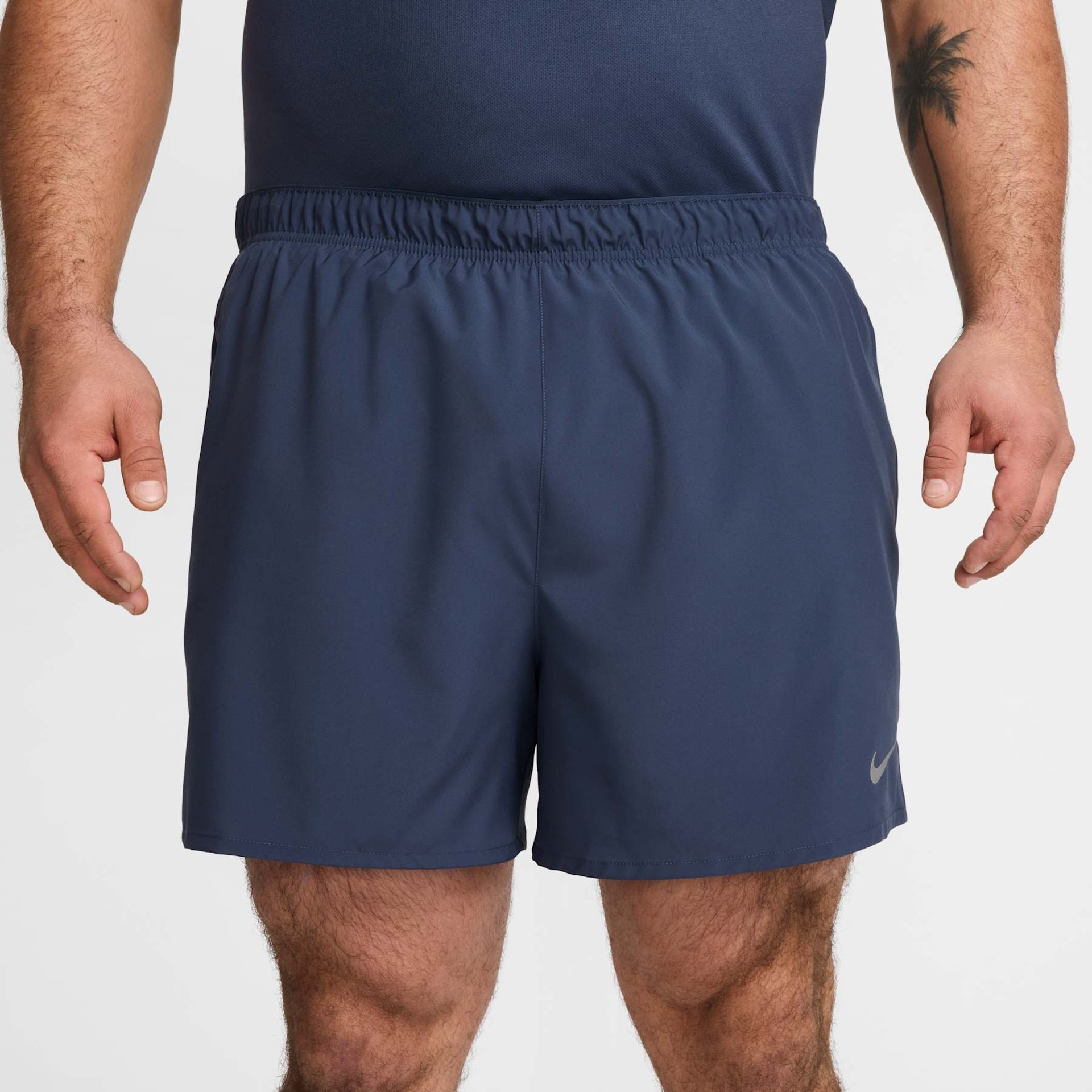Shorts Nike Challenger Dri-FIT Masculino - Foto 11