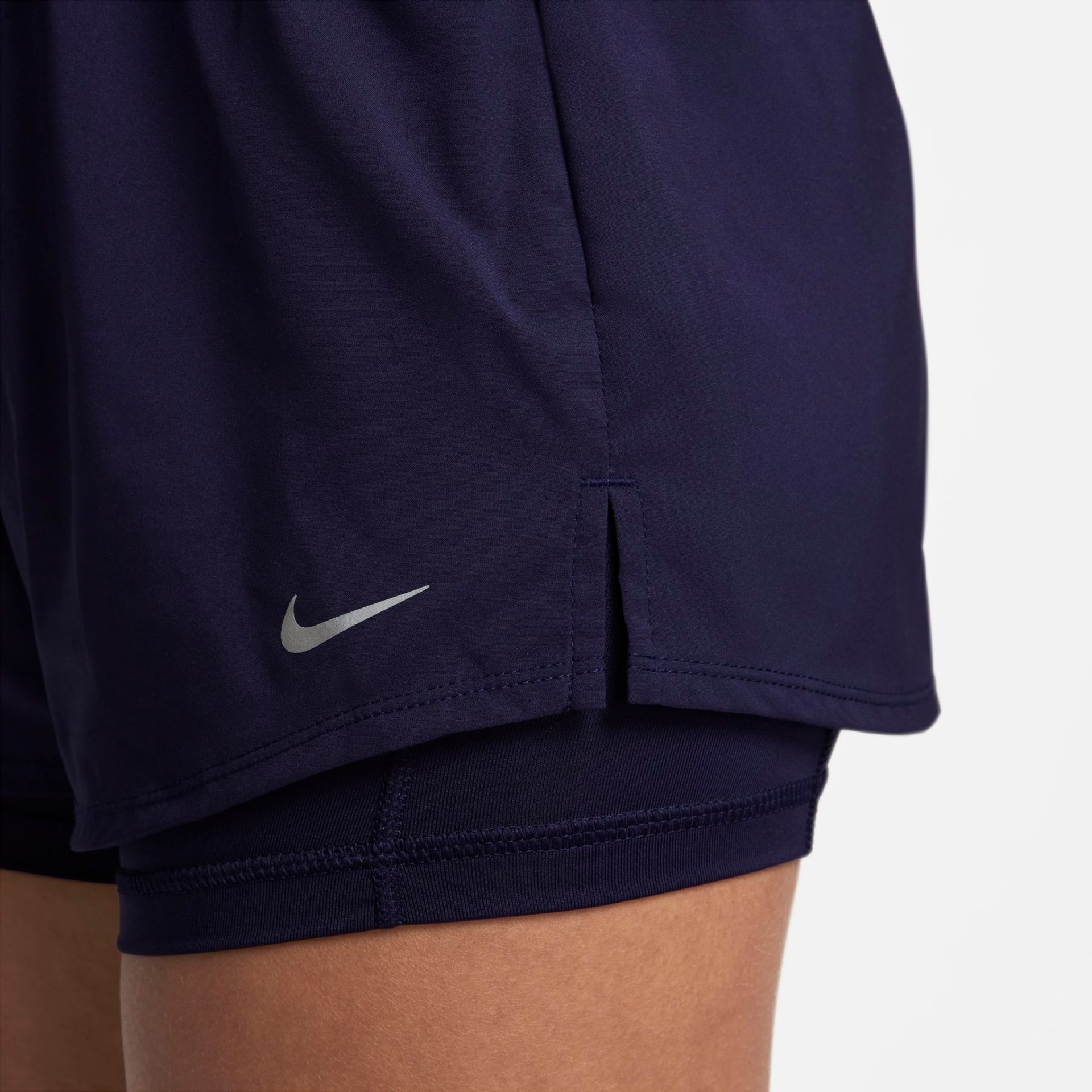 Shorts Nike One Feminino - Foto 4