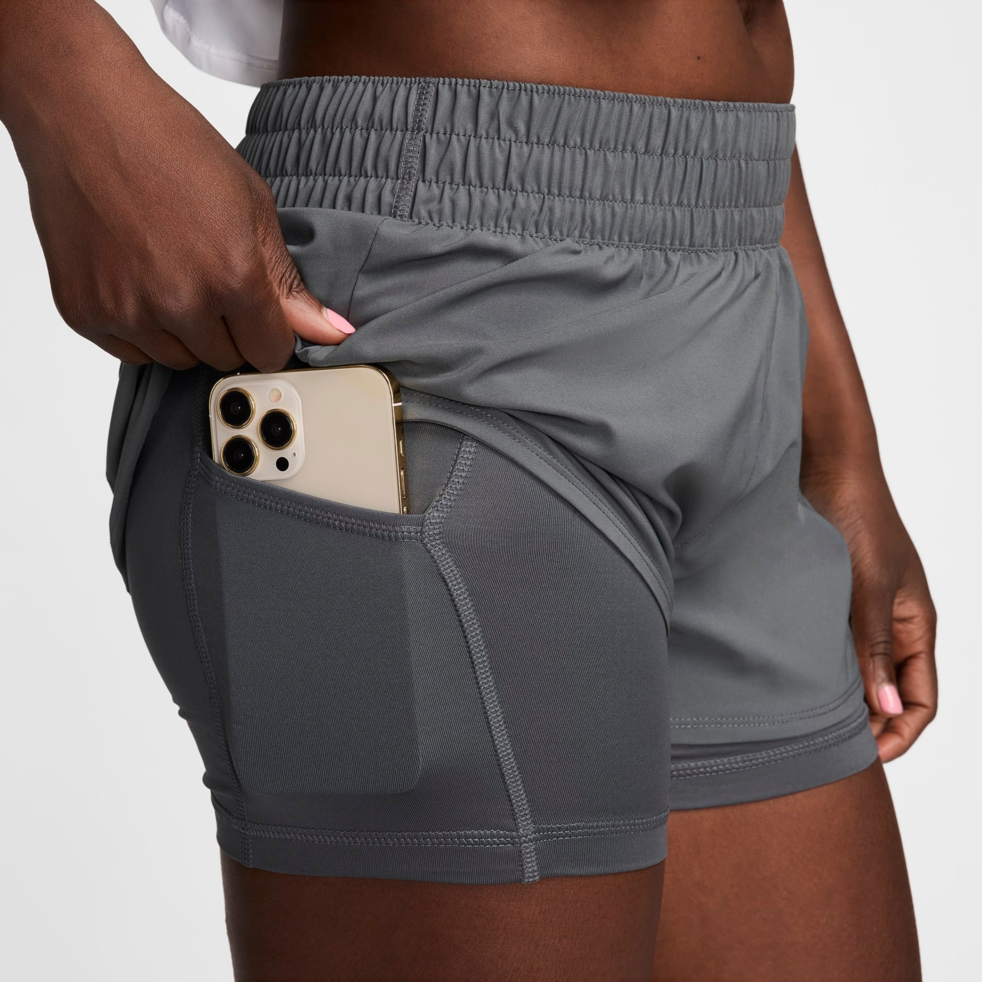 Shorts Nike One Feminino - Foto 5