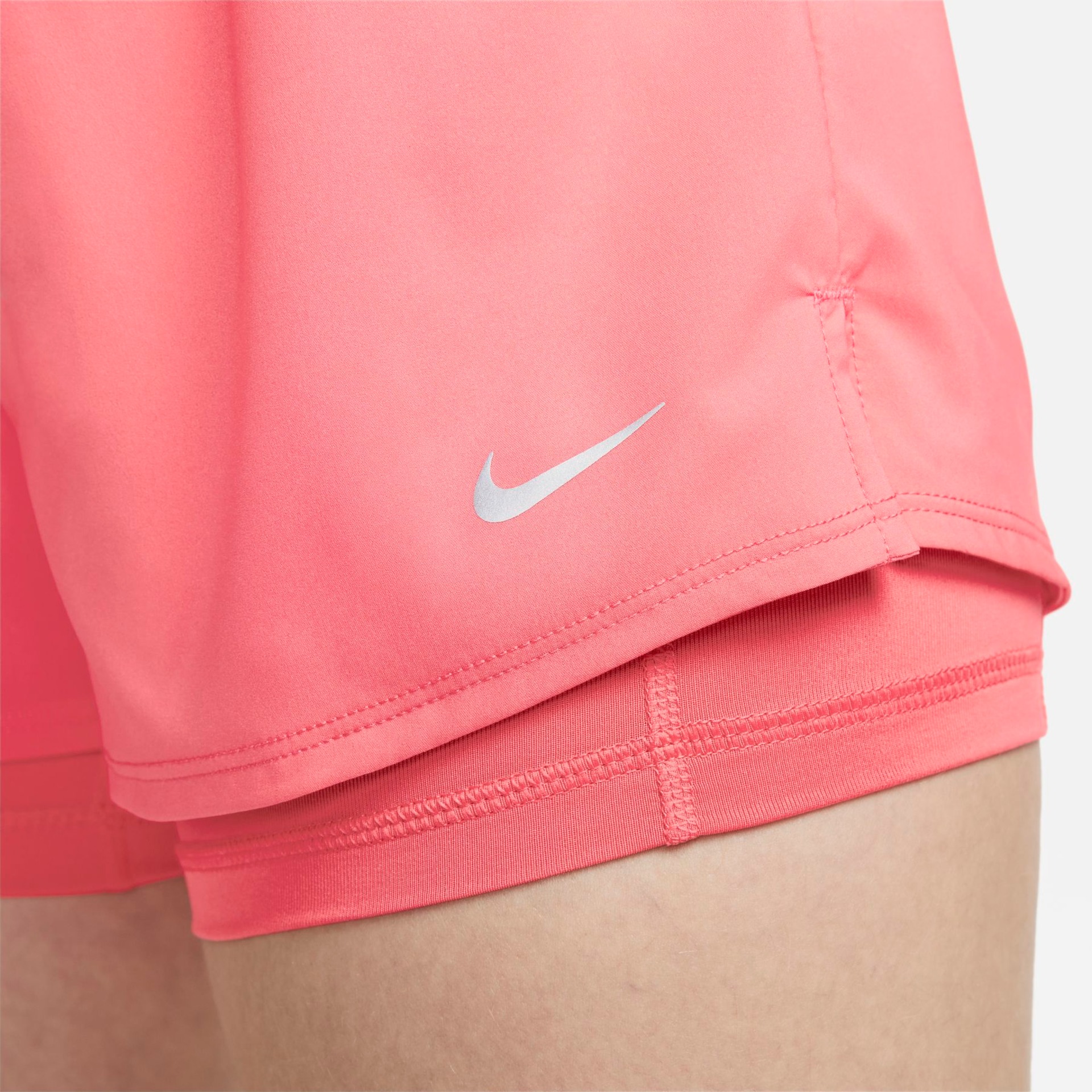 Shorts Nike One Feminino - Foto 4
