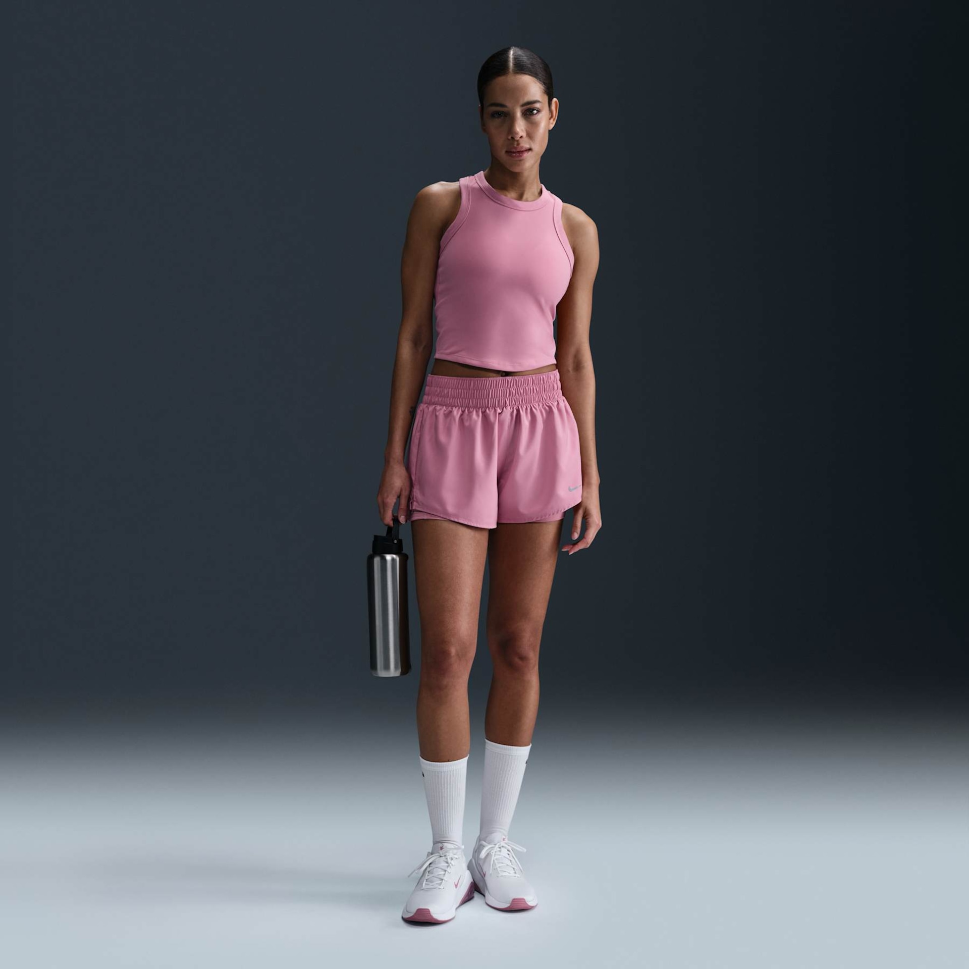 Shorts Nike One Feminino - Foto 1