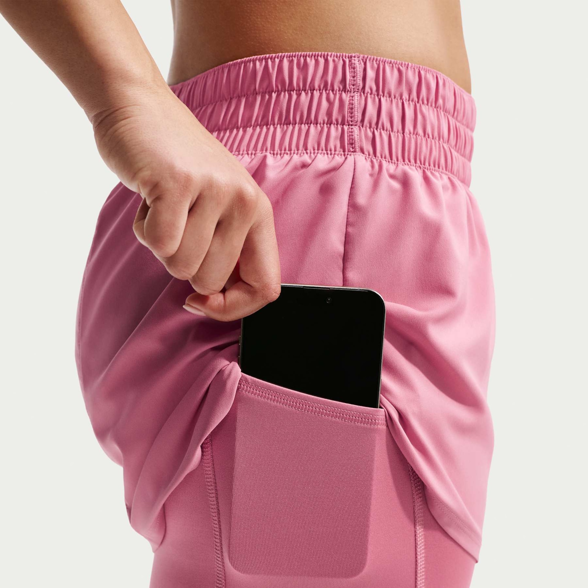 Shorts Nike One Feminino - Foto 6
