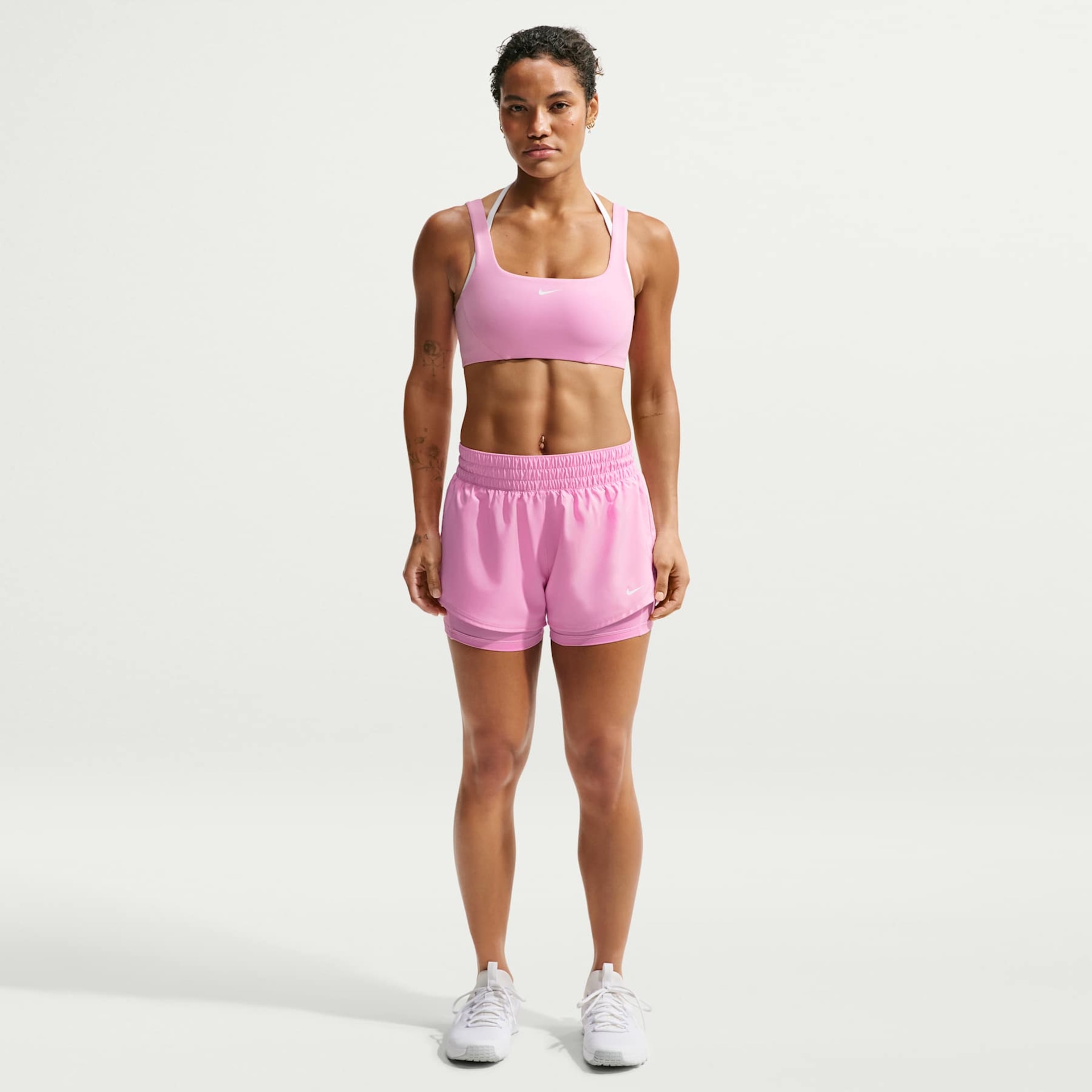 Shorts Nike One Feminino - Foto 1