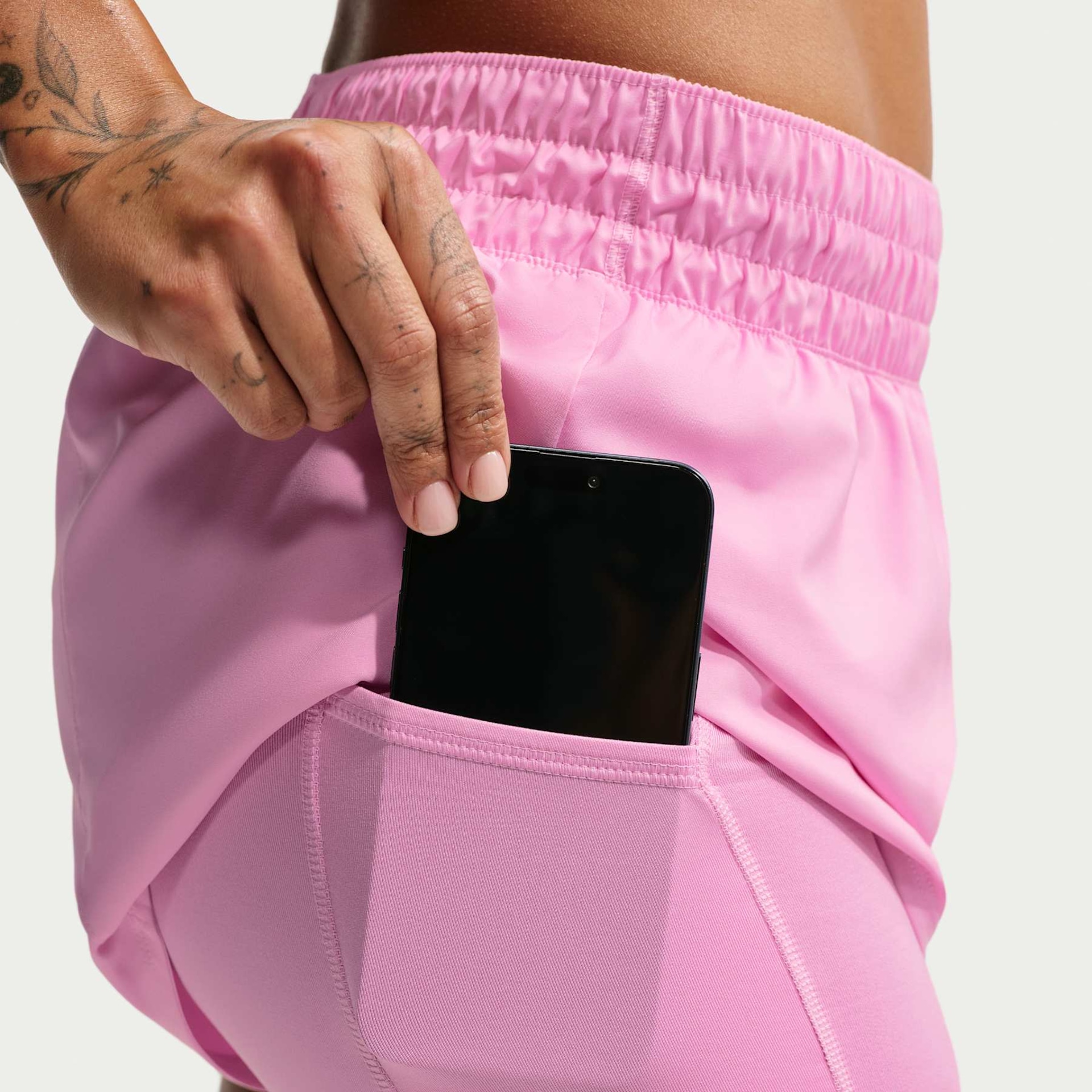 Shorts Nike One Feminino - Foto 6