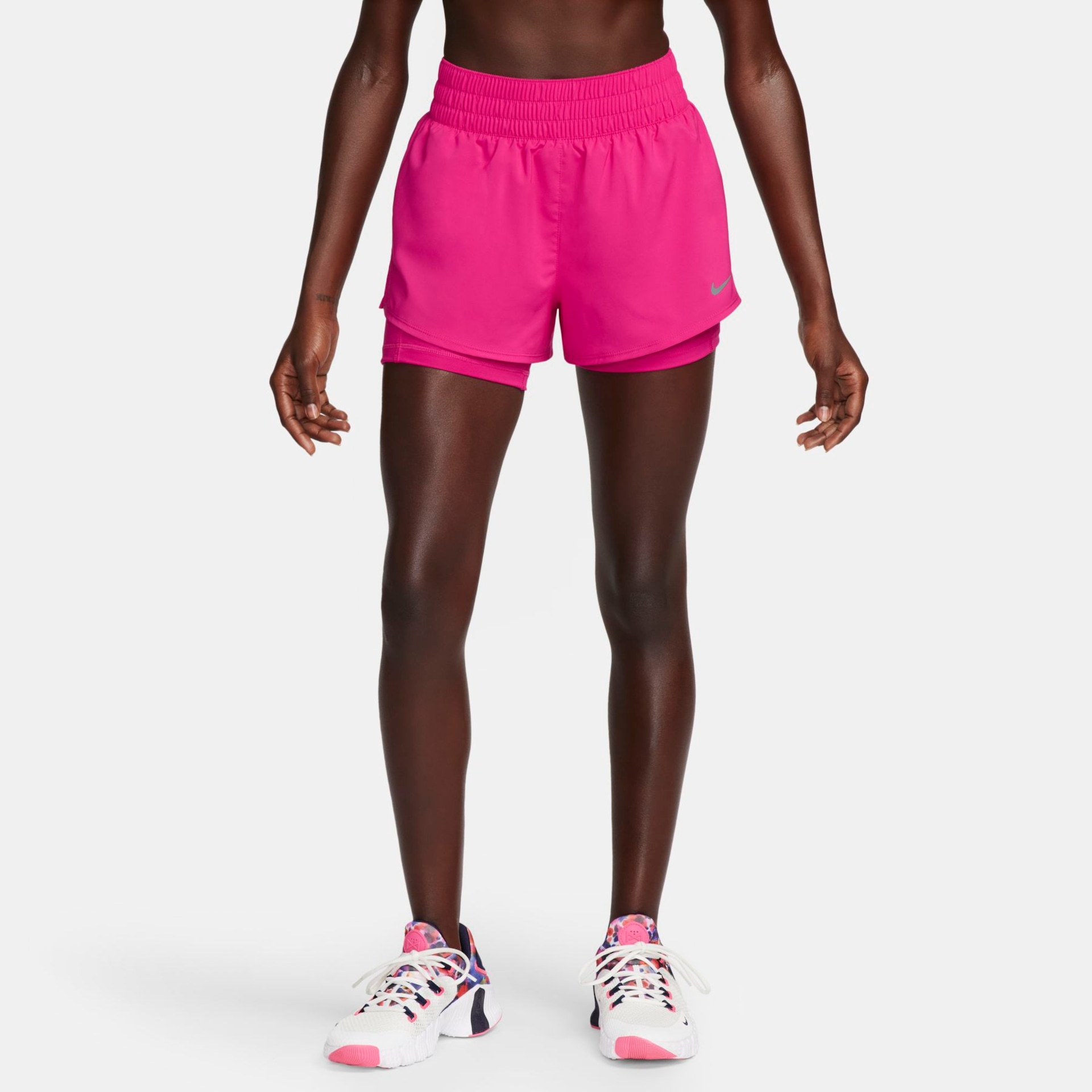 Shorts Nike One Feminino - Foto 1