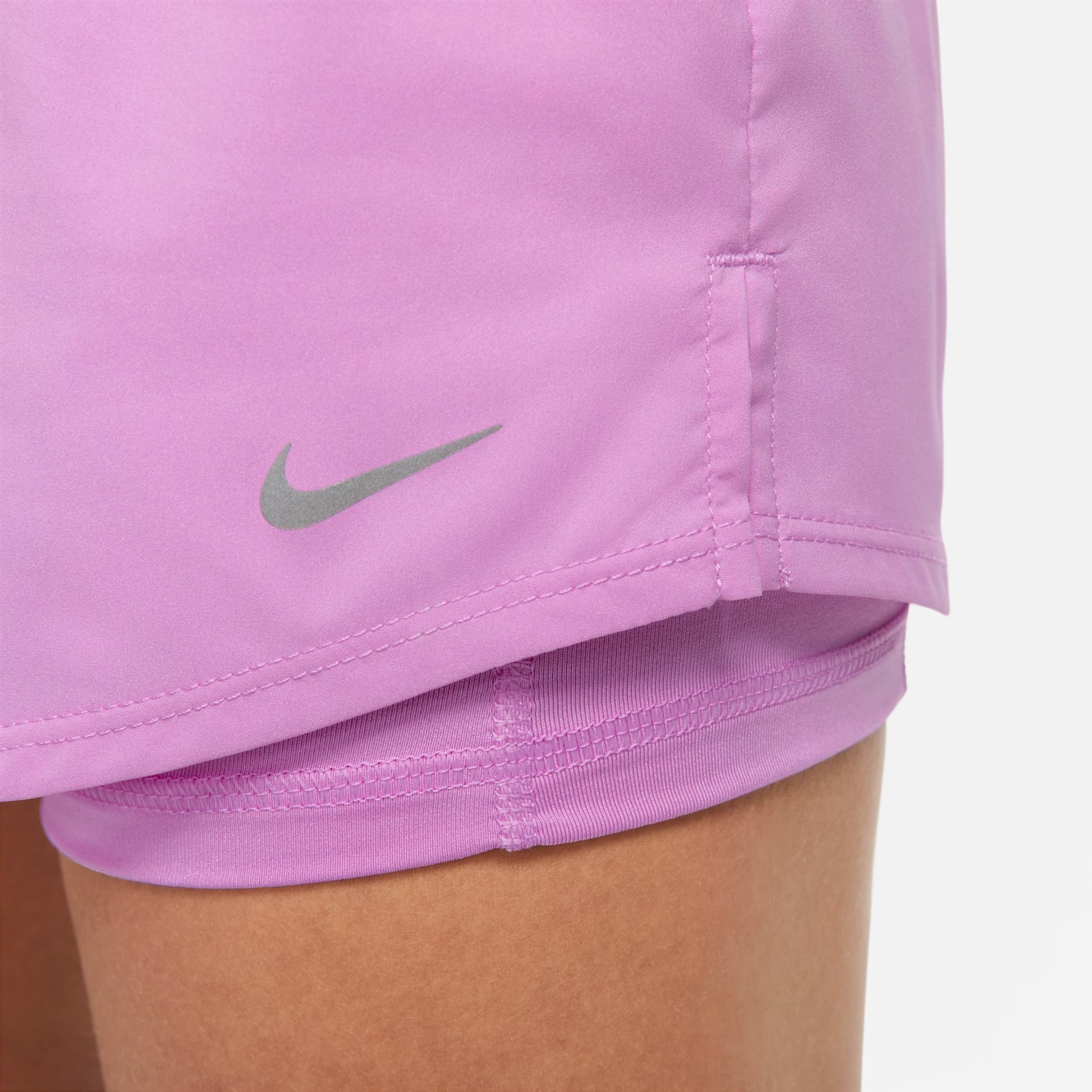 Shorts Nike One Feminino - Foto 4