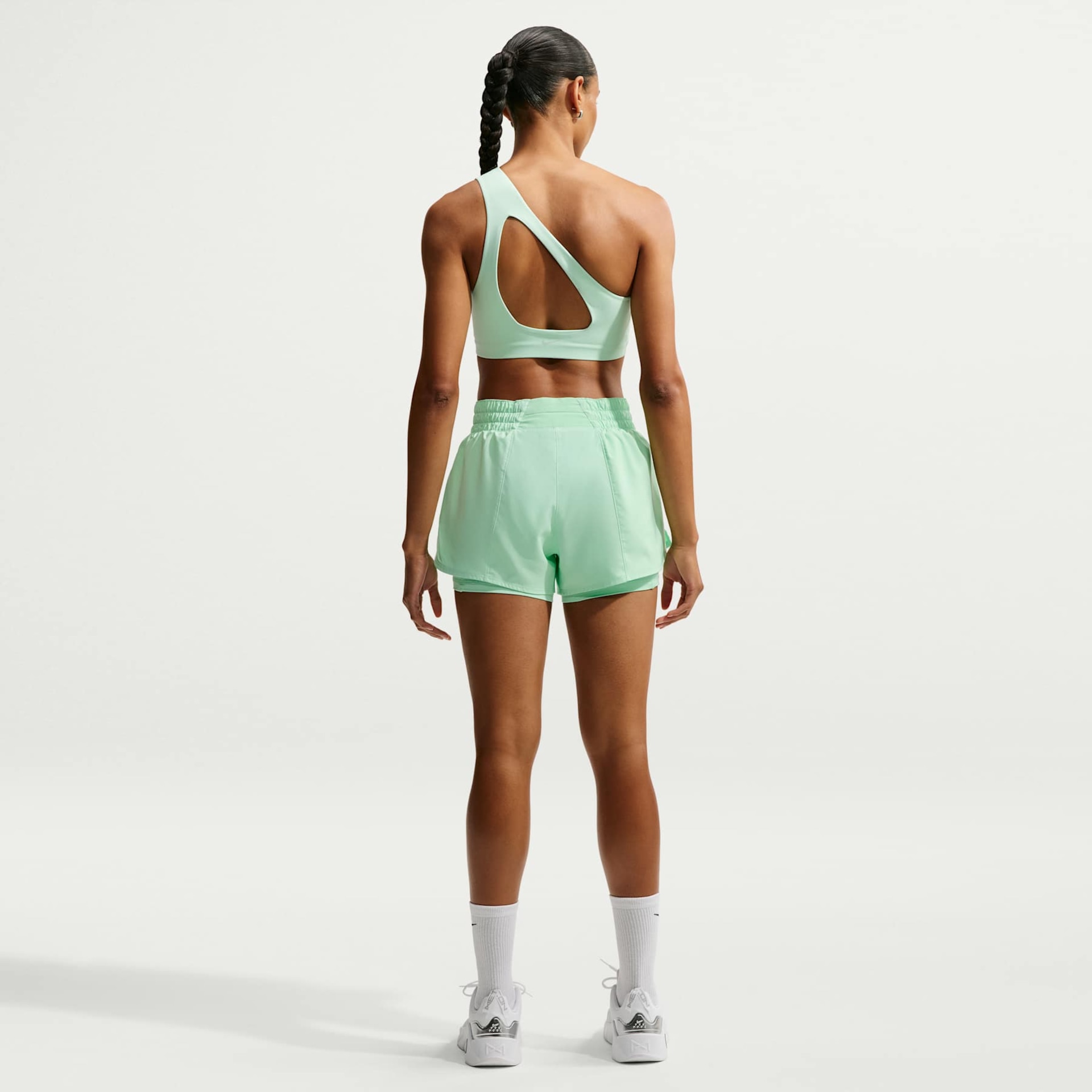 Shorts Nike One Feminino - Foto 5