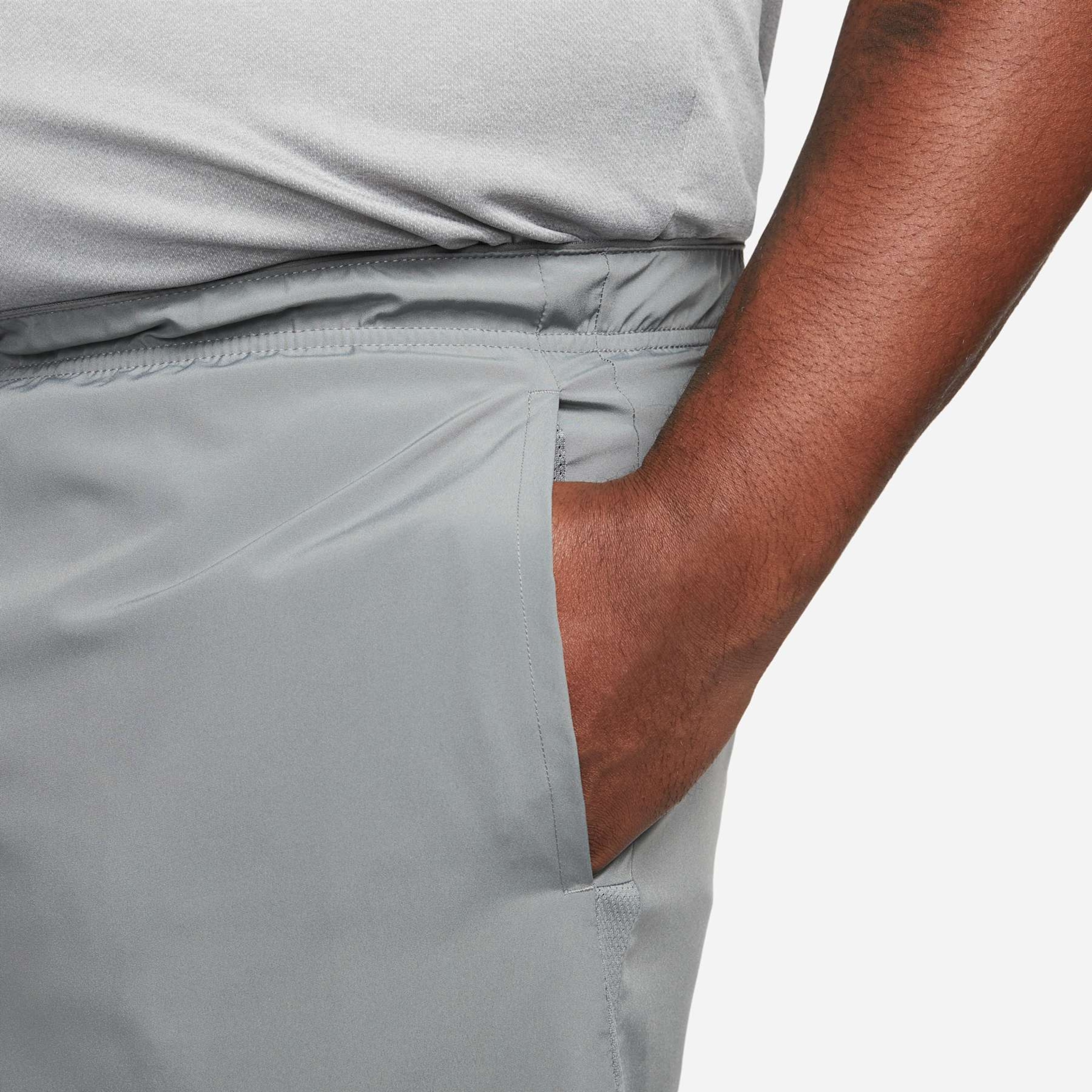 Shorts Dri-FIT Nike Challenger 7'' Masculino - Foto 8