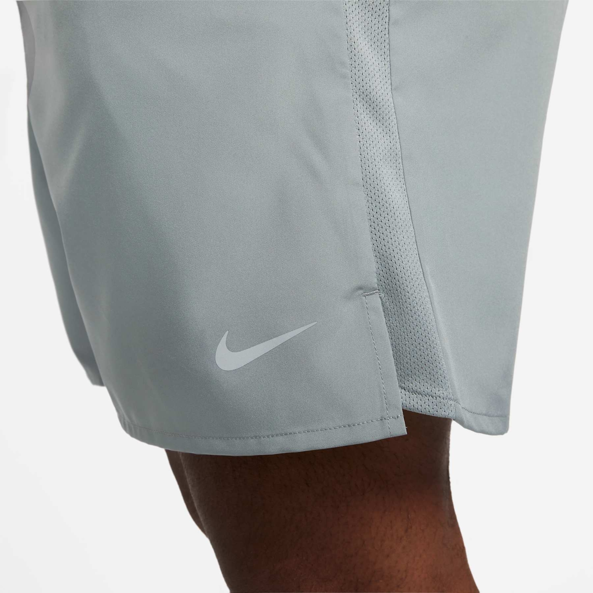 Shorts Dri-FIT Nike Challenger 7'' Masculino - Foto 12